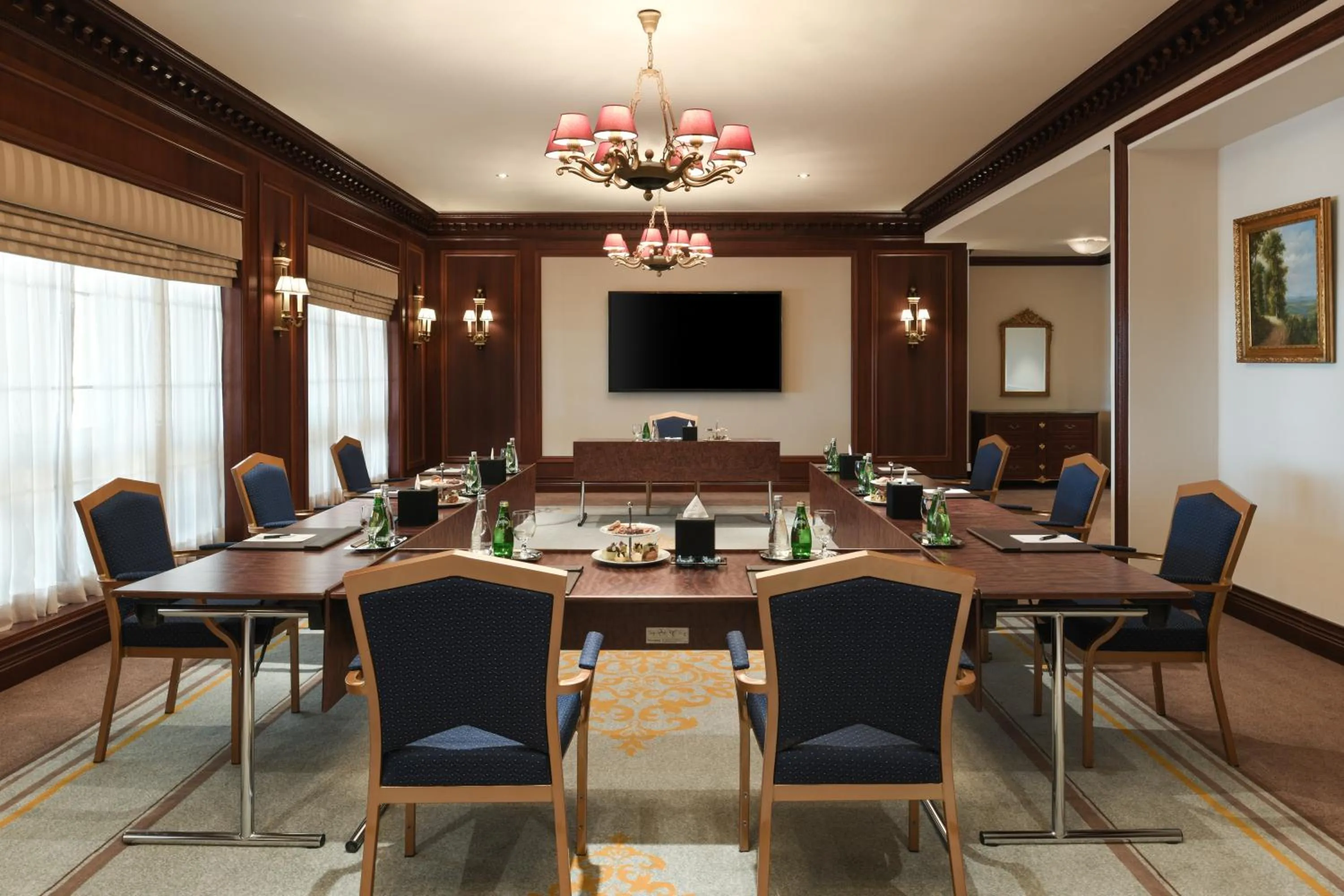 TV and multimedia in Al Aziziyah Boutique Hotel By The Torch