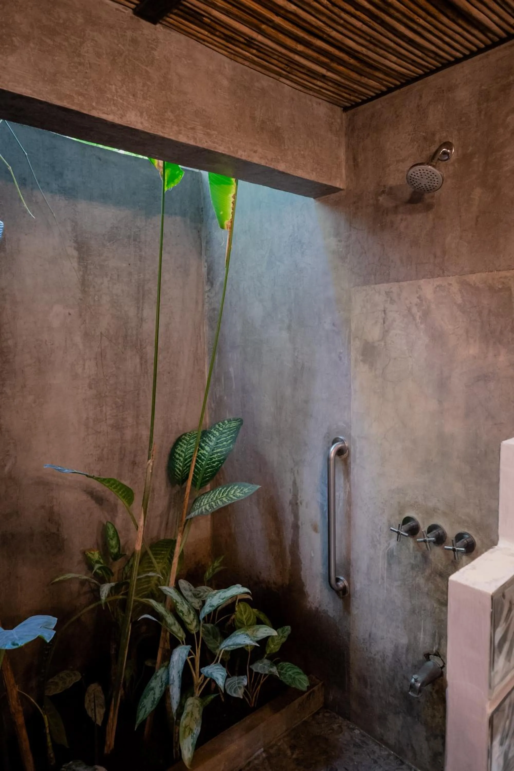 Shower in Lua Villas