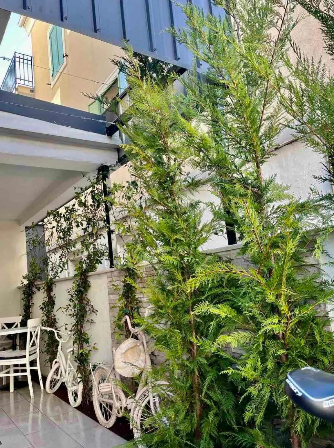 Property building in Apartments & rooms - TIANIS - Self check-in