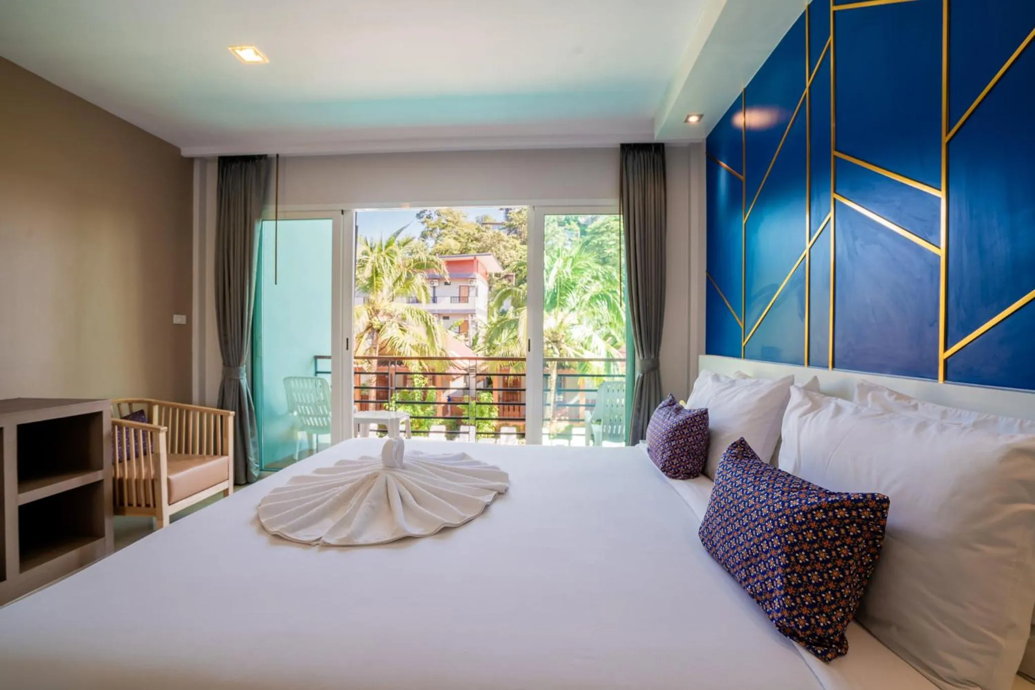 Bed in Phi Phi Anita Resort