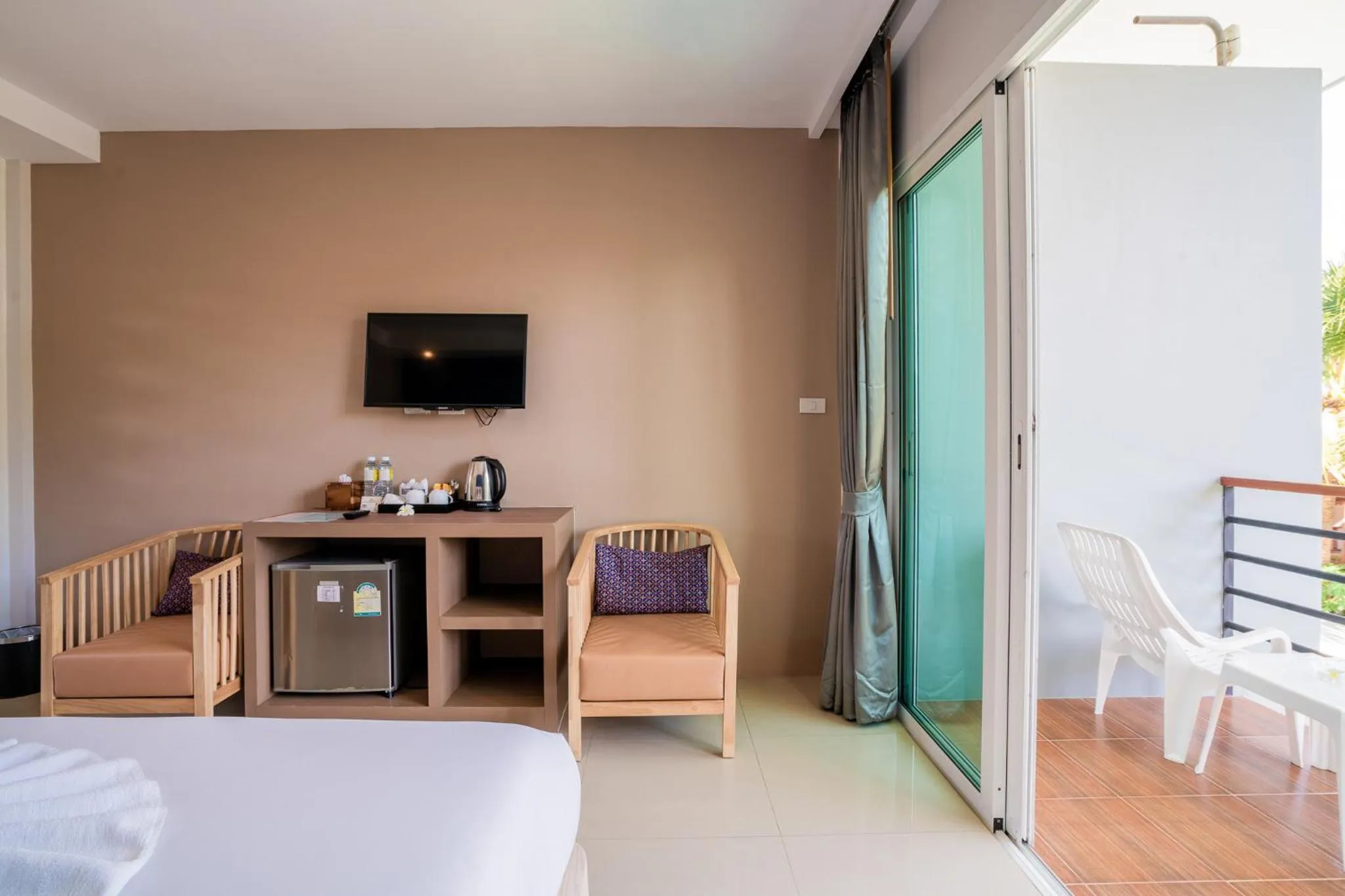 Bed in Phi Phi Anita Resort