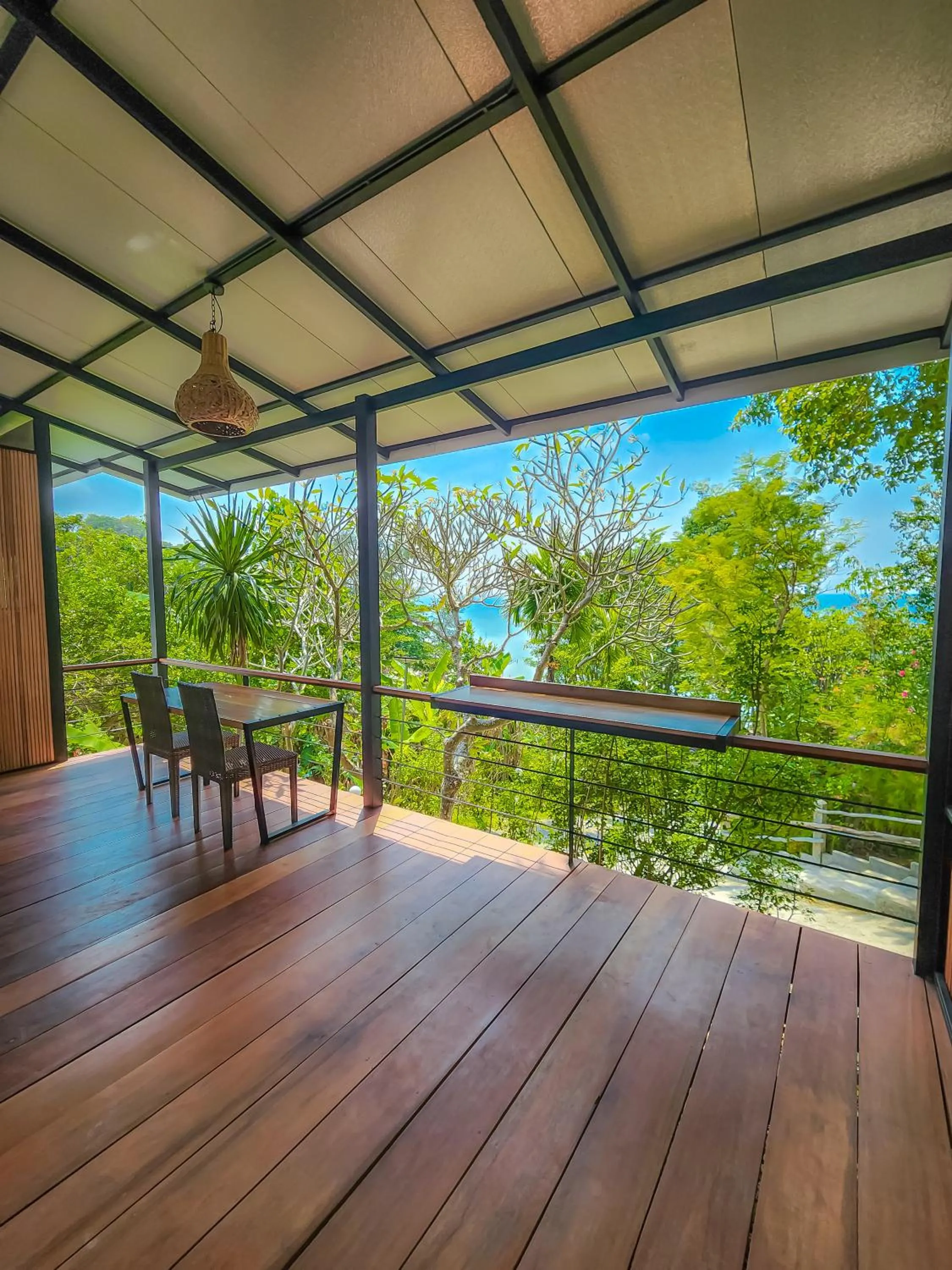 Day in Haadson Resort & Koh Raham