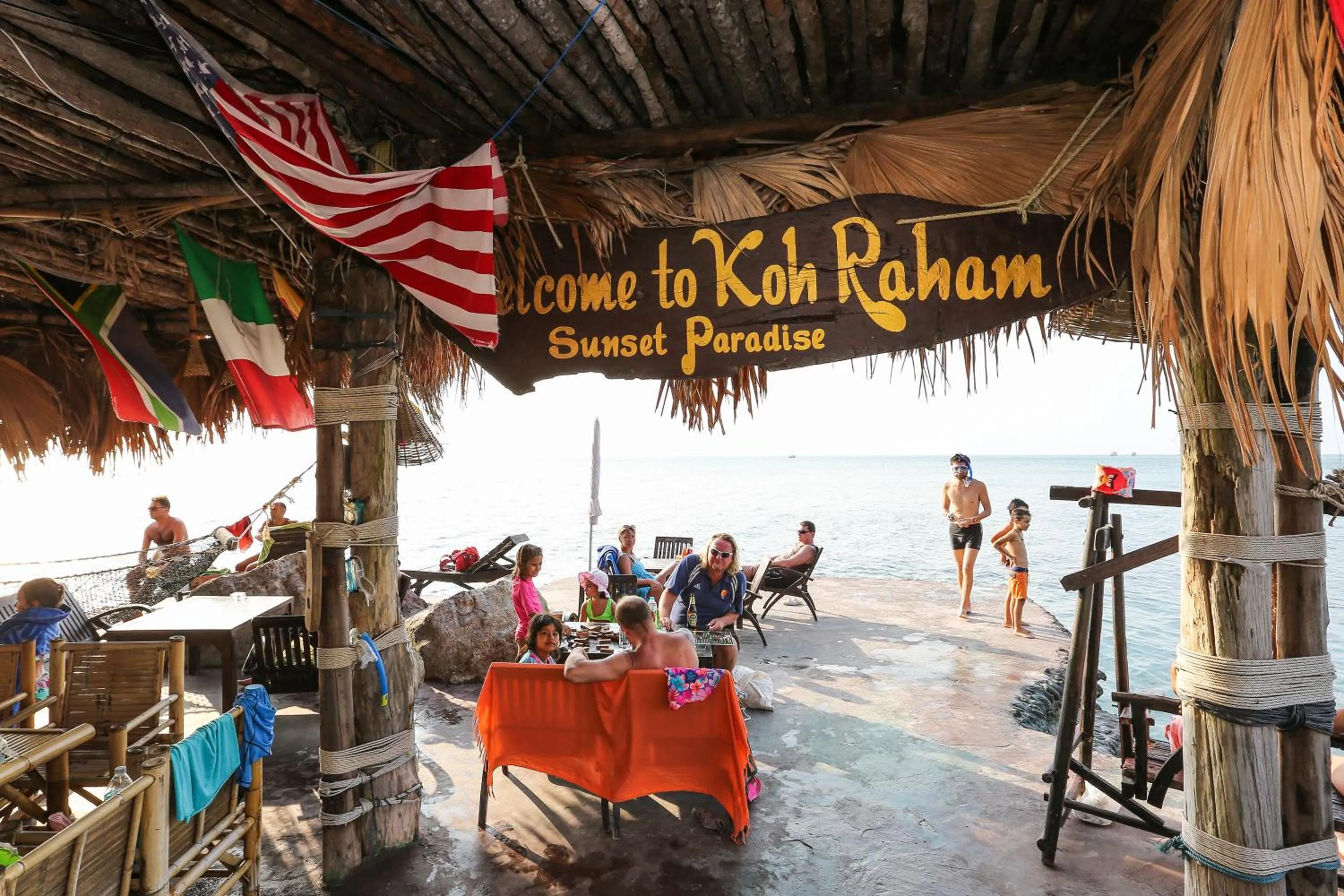 group of guests in Haadson Resort & Koh Raham