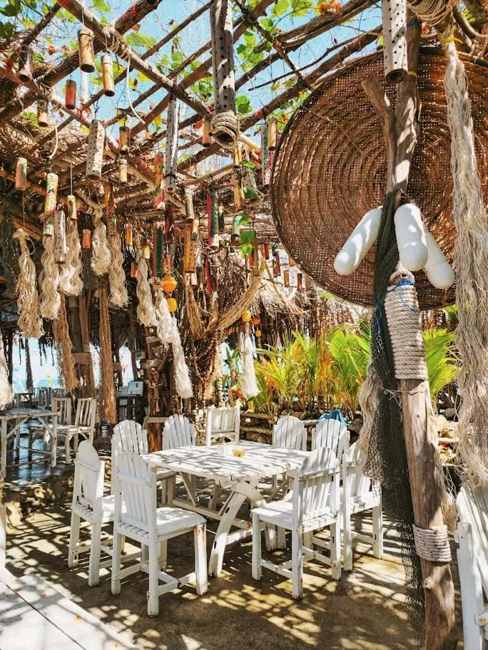 Restaurant/places to eat in Haadson Resort & Koh Raham