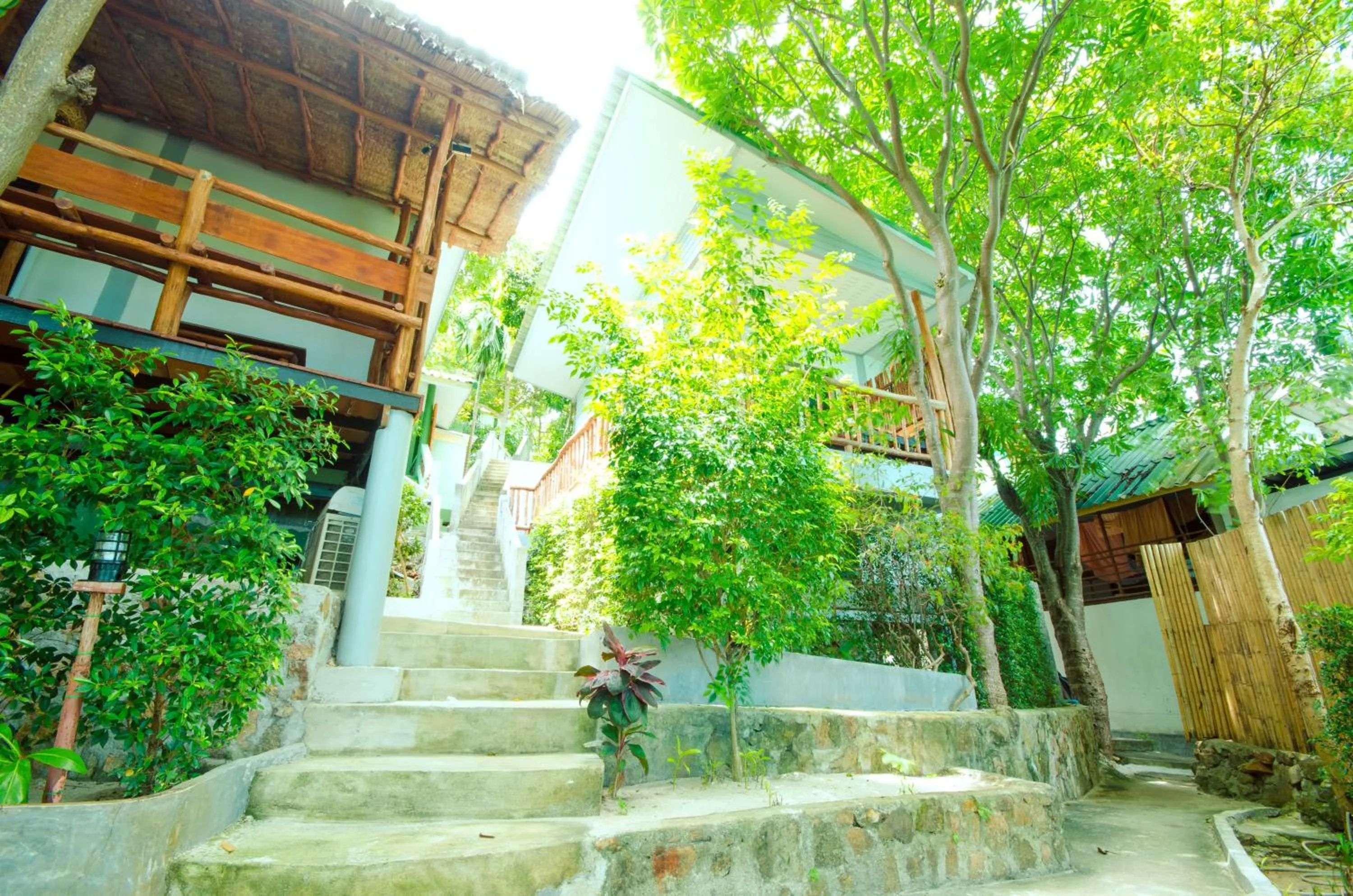 Property building in Haadson Resort & Koh Raham