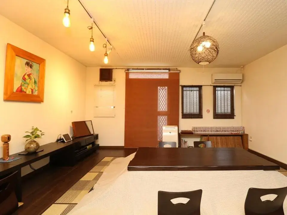 Guesthouse Kyoto-Yamashina Guesthouse Kyoto-Yamashina