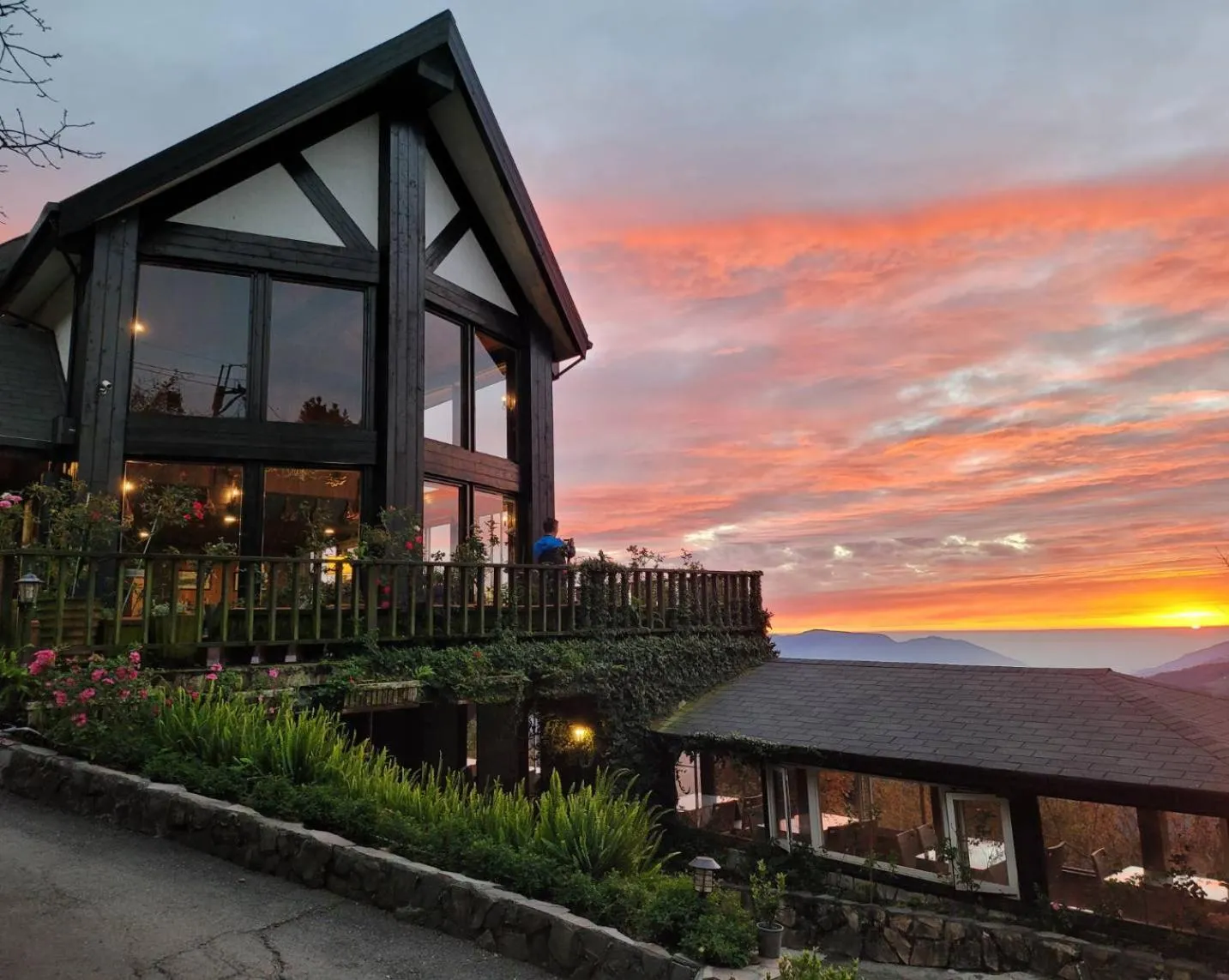 Property building in Top Cloud Villa