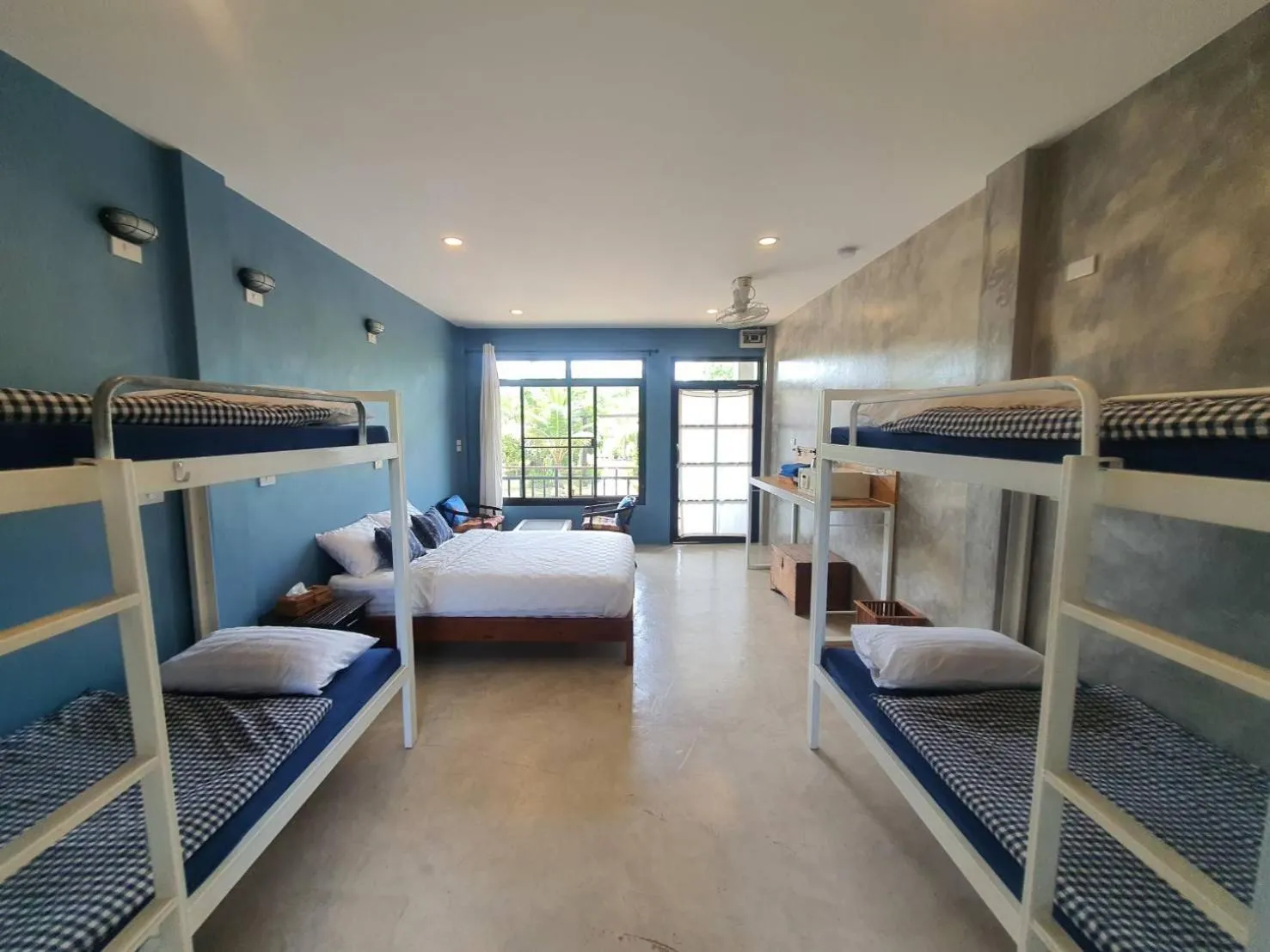 Photo of the whole room, Bed in Le Cocotier