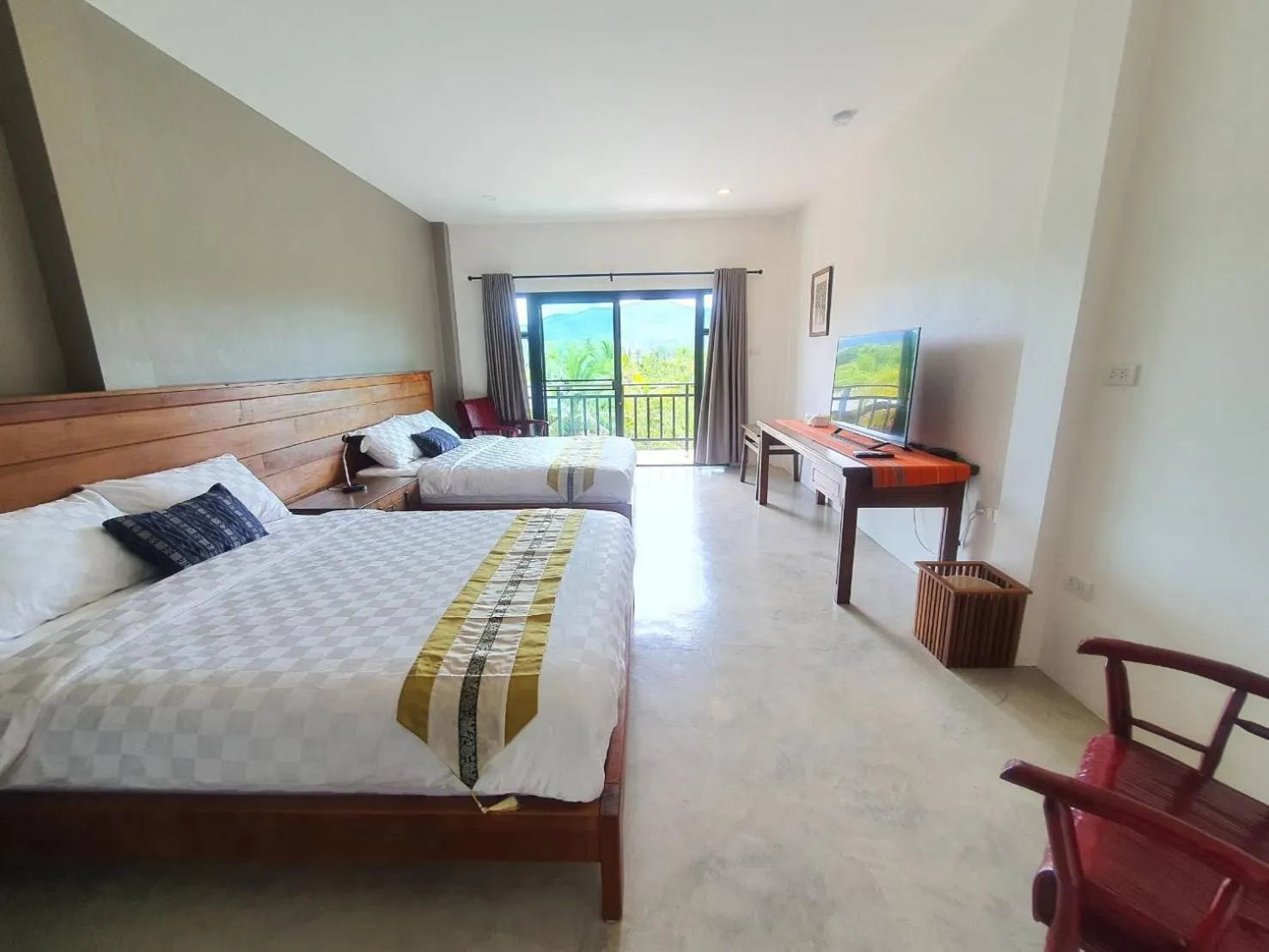 Photo of the whole room, Bed in Le Cocotier