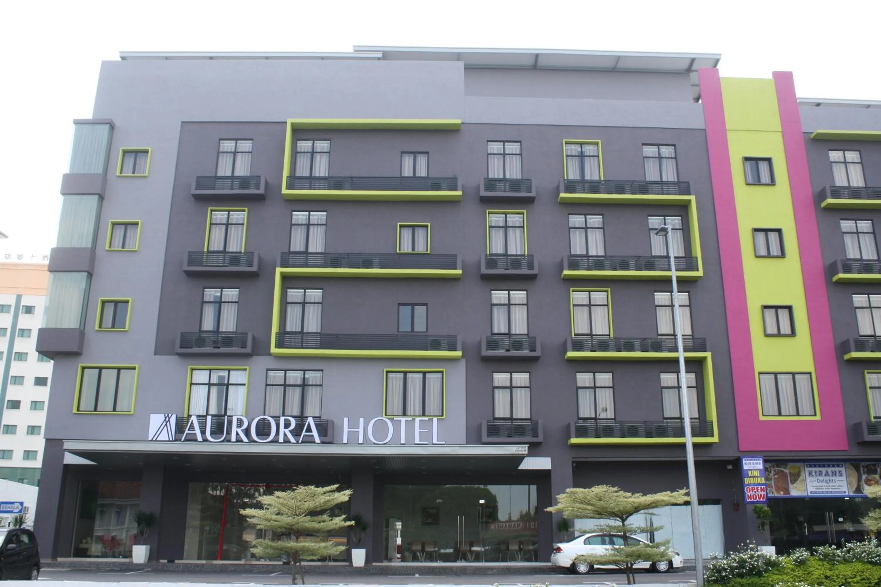 Facade/entrance in Aurora Hotel