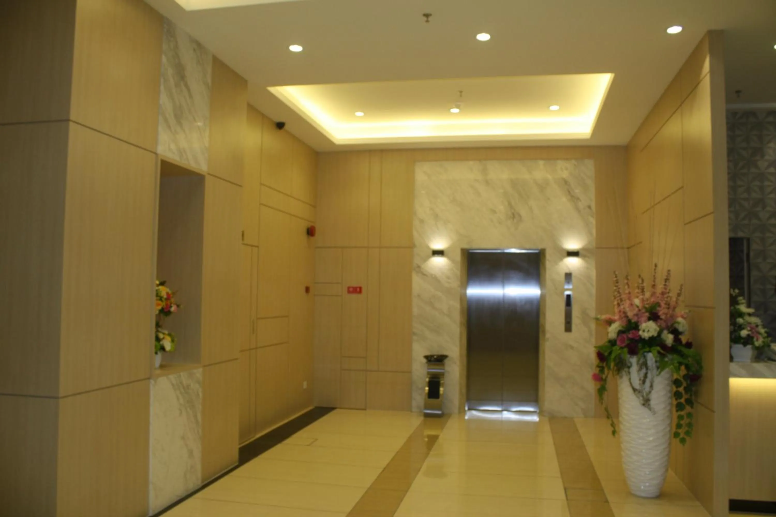 Lobby or reception in Aurora Hotel