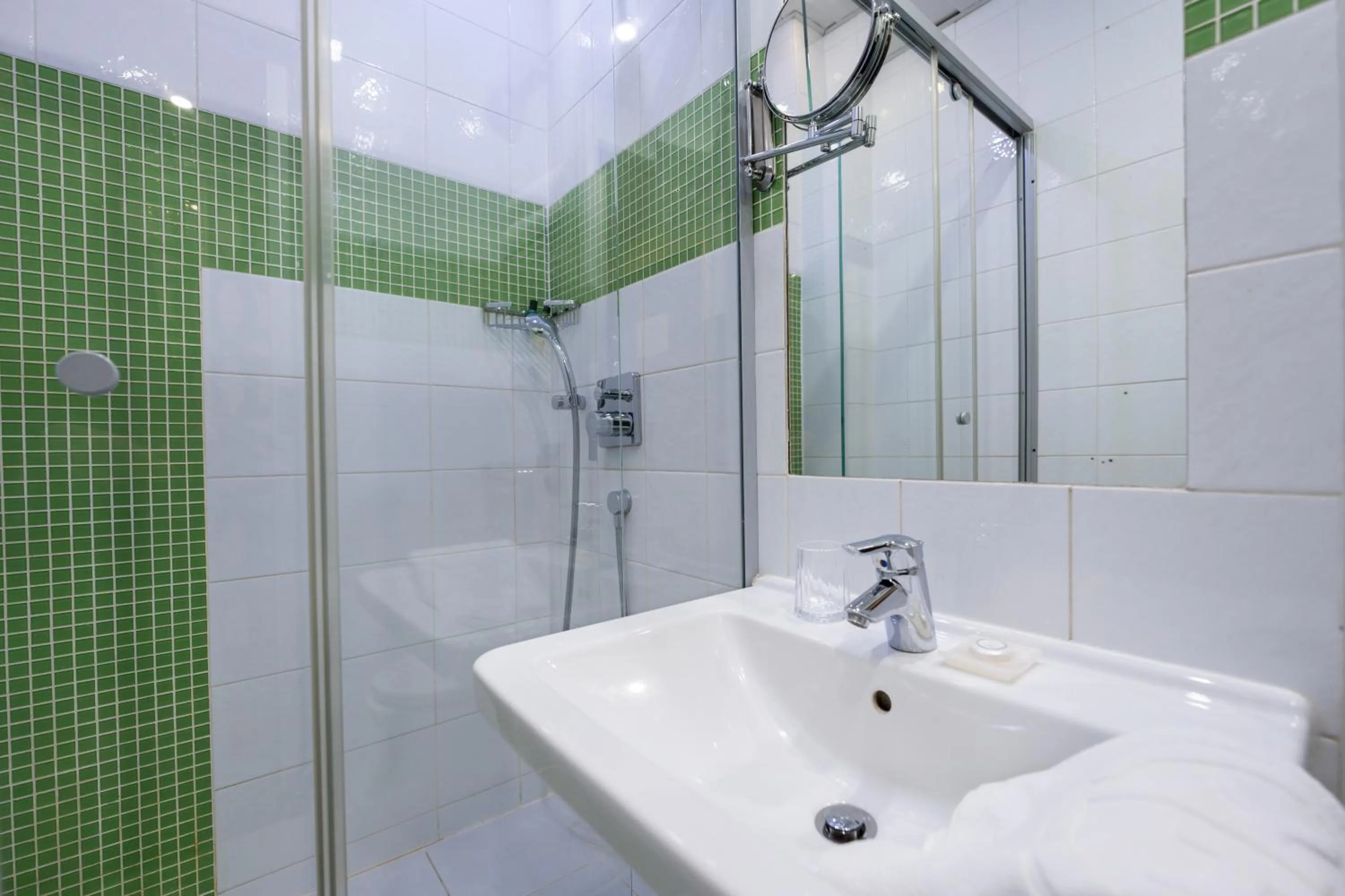 Hotel Kazzhol Almaty