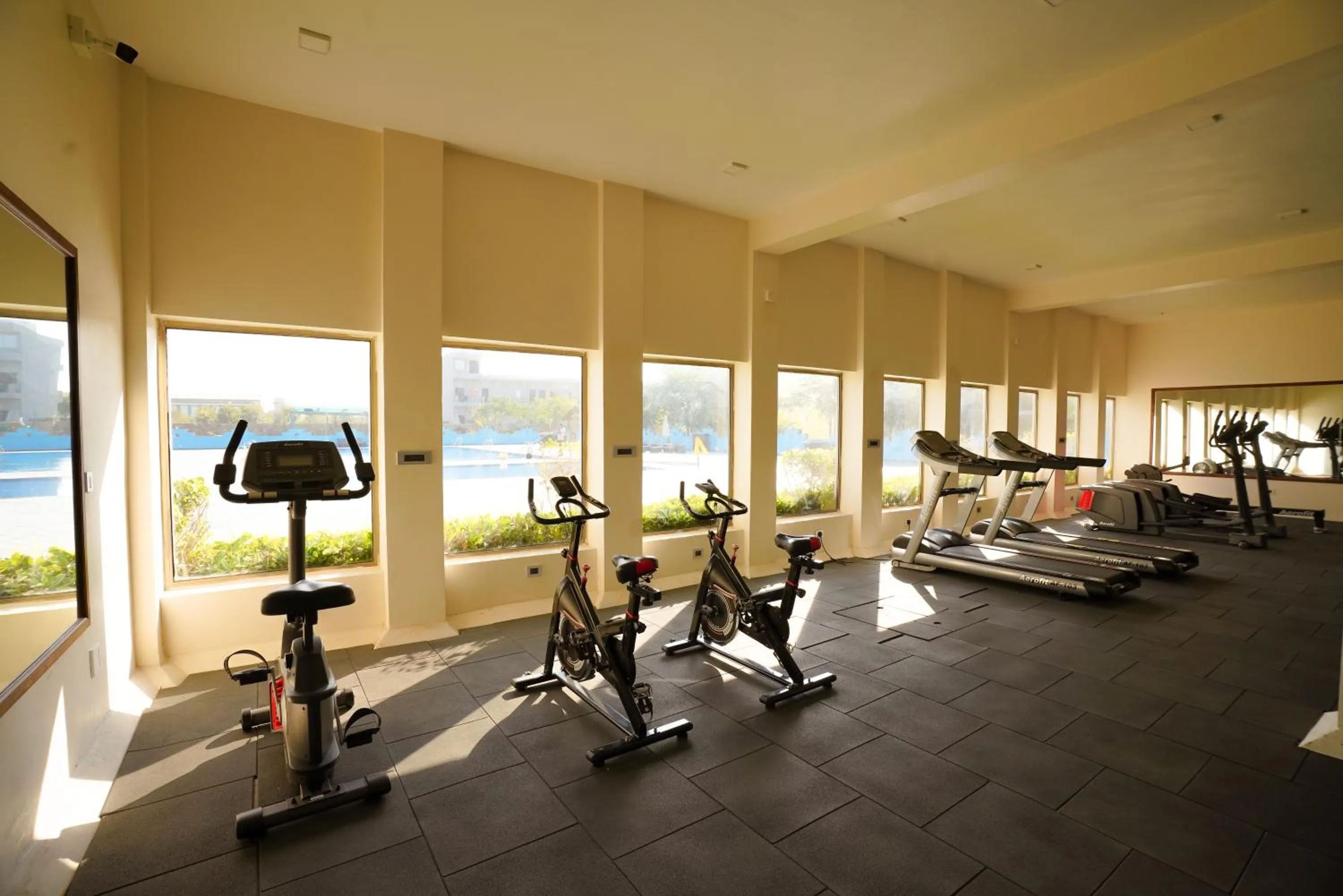 Fitness centre/facilities in Sun Hotel and Resort, Mount Abu