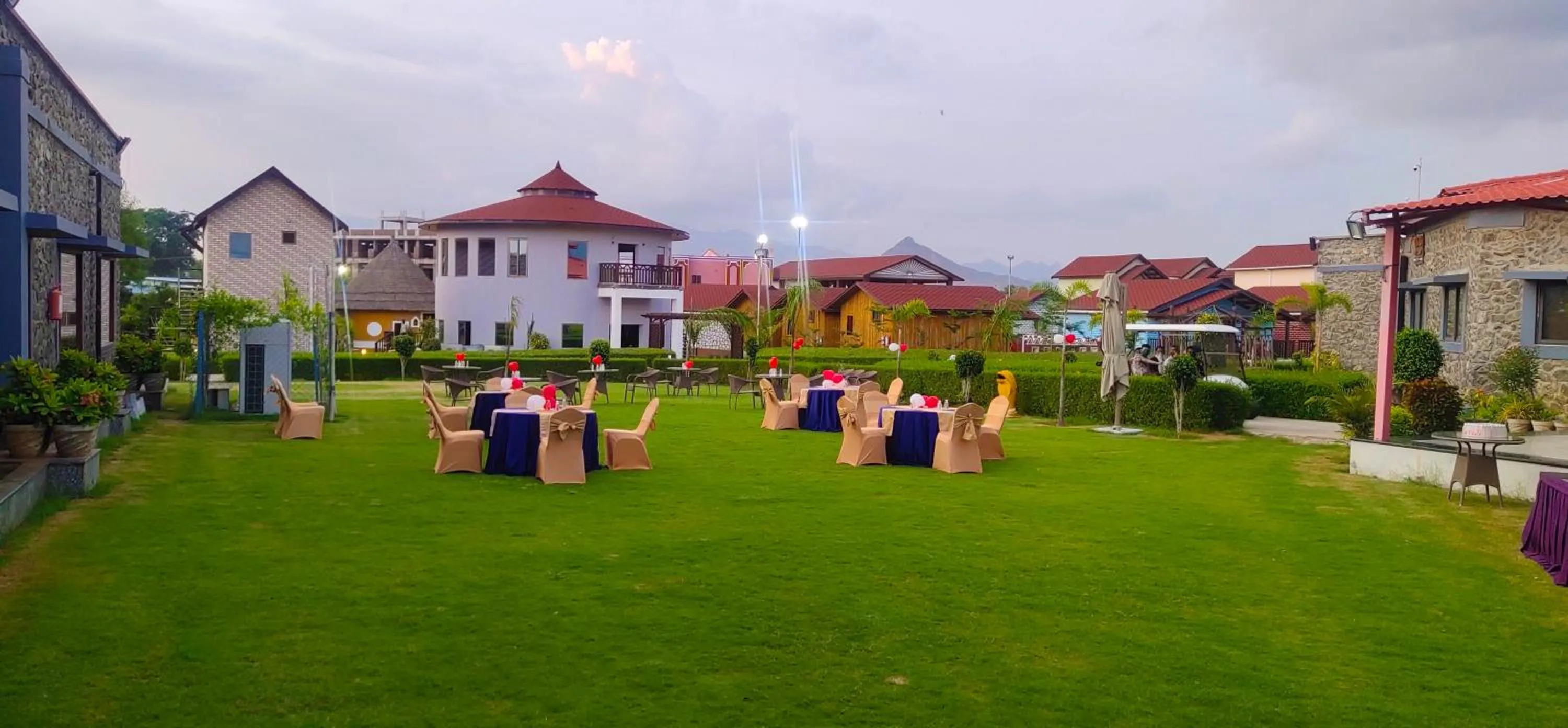 Garden view in Sun Hotel and Resort, Mount Abu