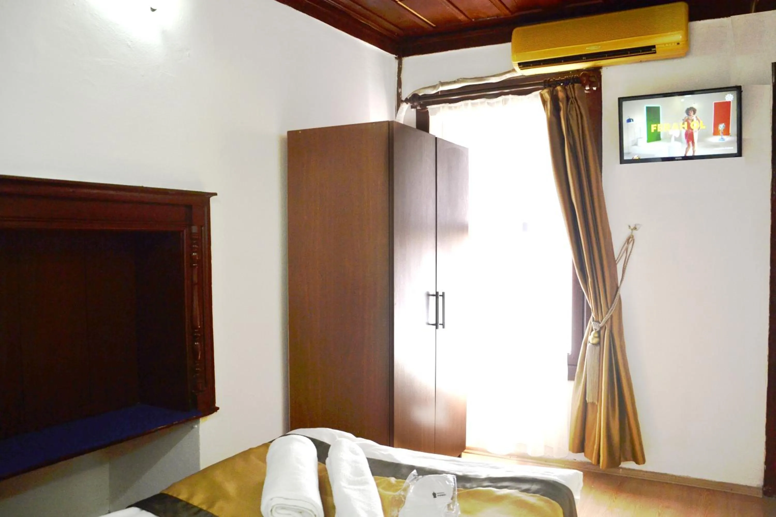 Inner courtyard view in Konak Hotel Kaleiçi