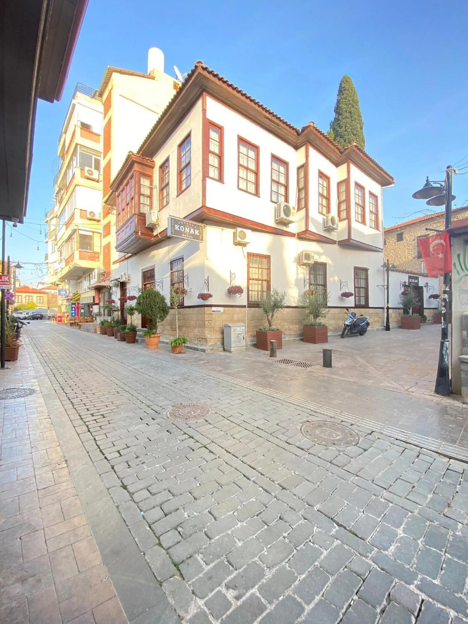 Street view in Konak Hotel Kaleiçi