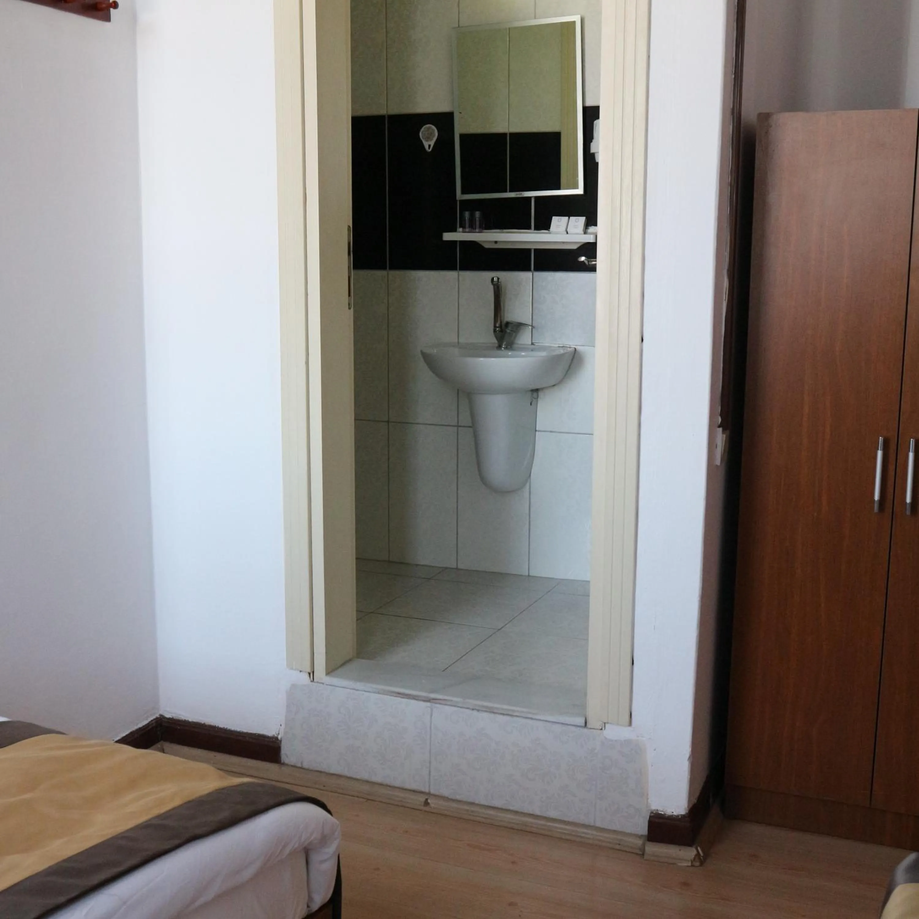 Bathroom in Konak Hotel Kaleiçi