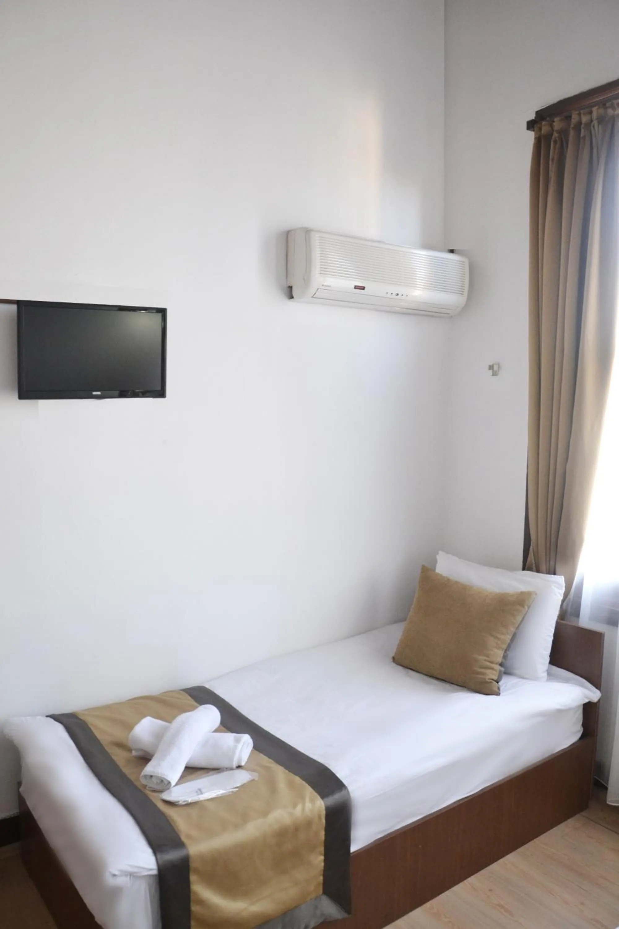 Bed in Konak Hotel Kaleiçi