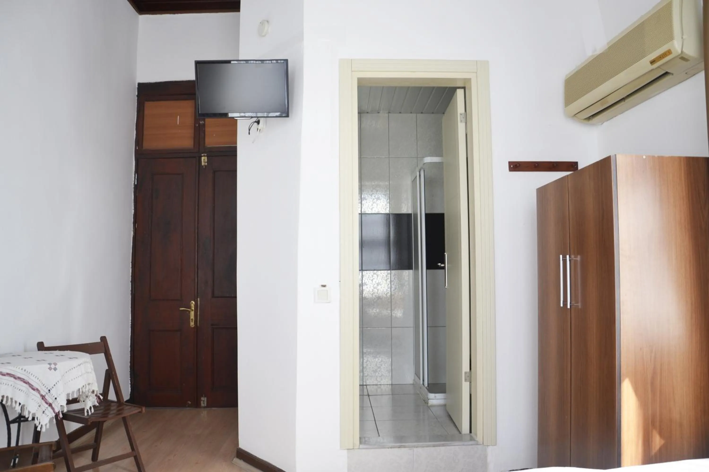 Bathroom in Konak Hotel Kaleiçi