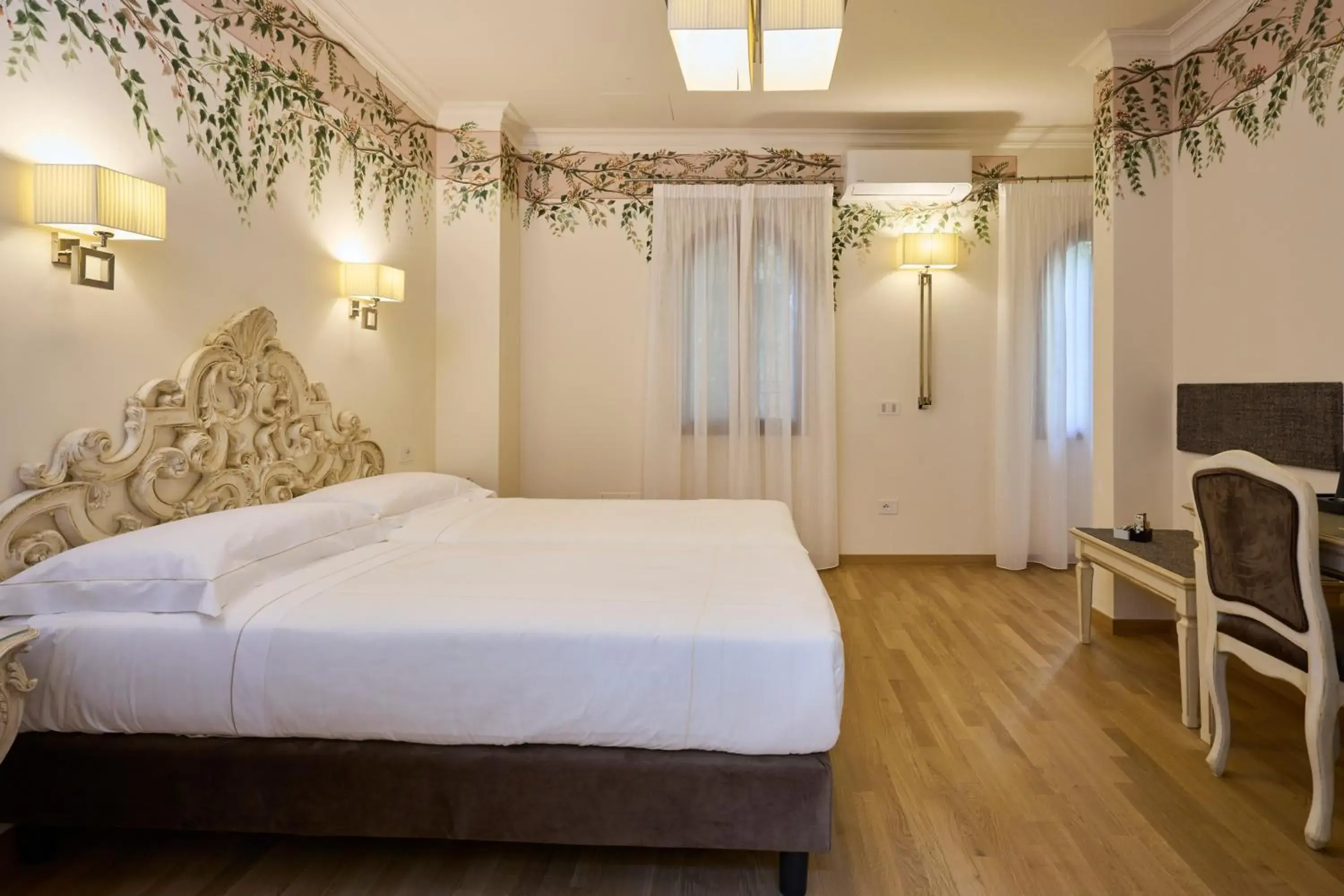 Suite in Dependance in Hotel Art Atelier - Place of Charme Suite in Dependance in Hotel Art Atelier - Place of Charme