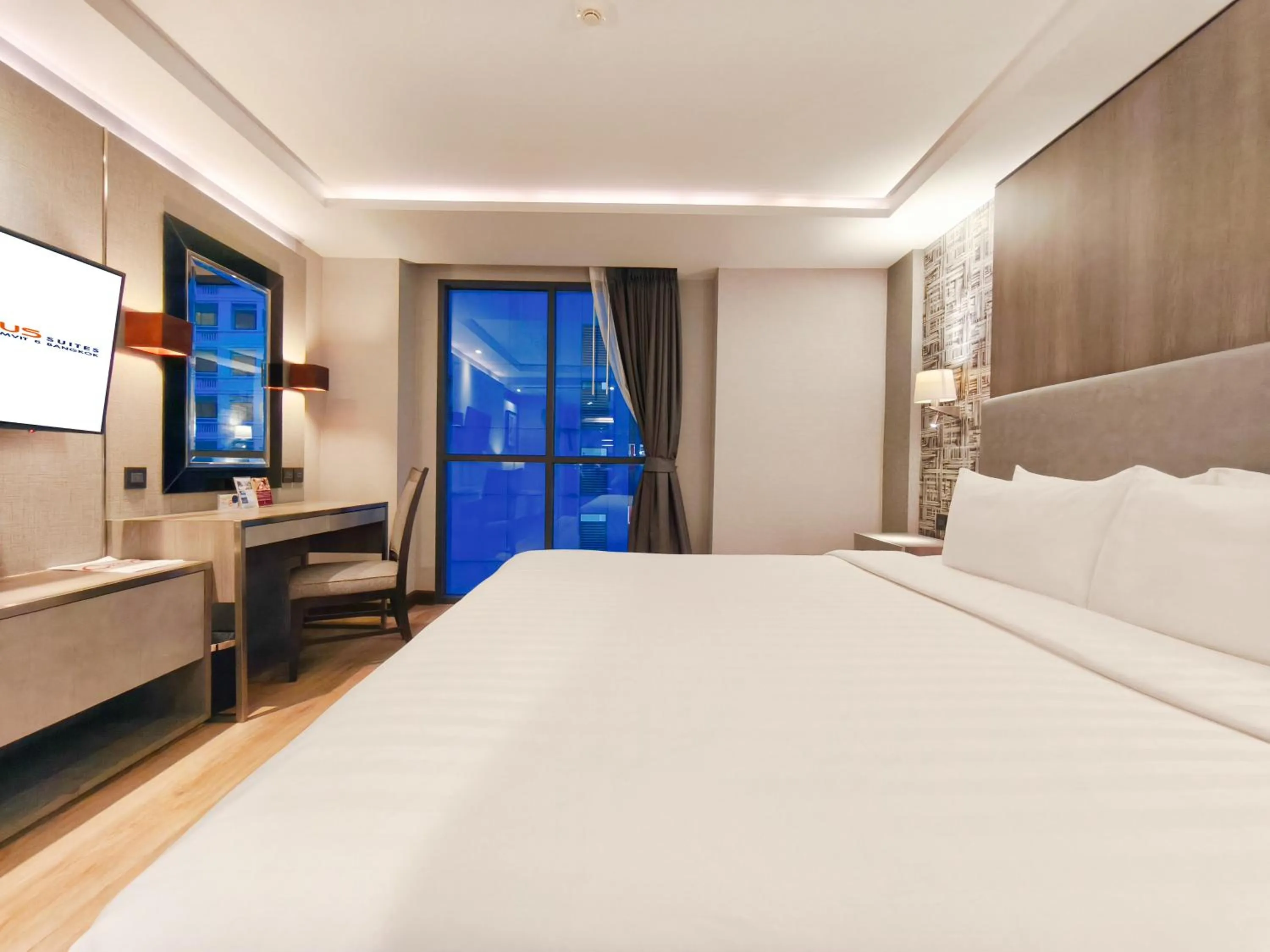 Bed in Citrus Suites Sukhumvit 6 by Compass Hospitality
