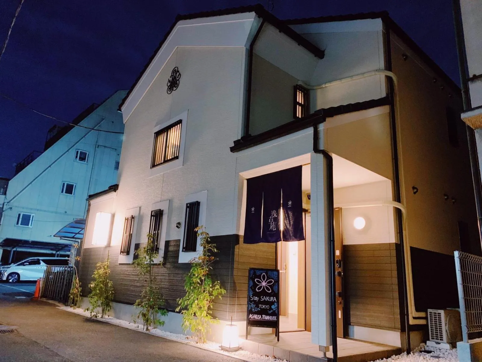 Facade/entrance in Stay SAKURA Tokyo Asakusa Townhouse