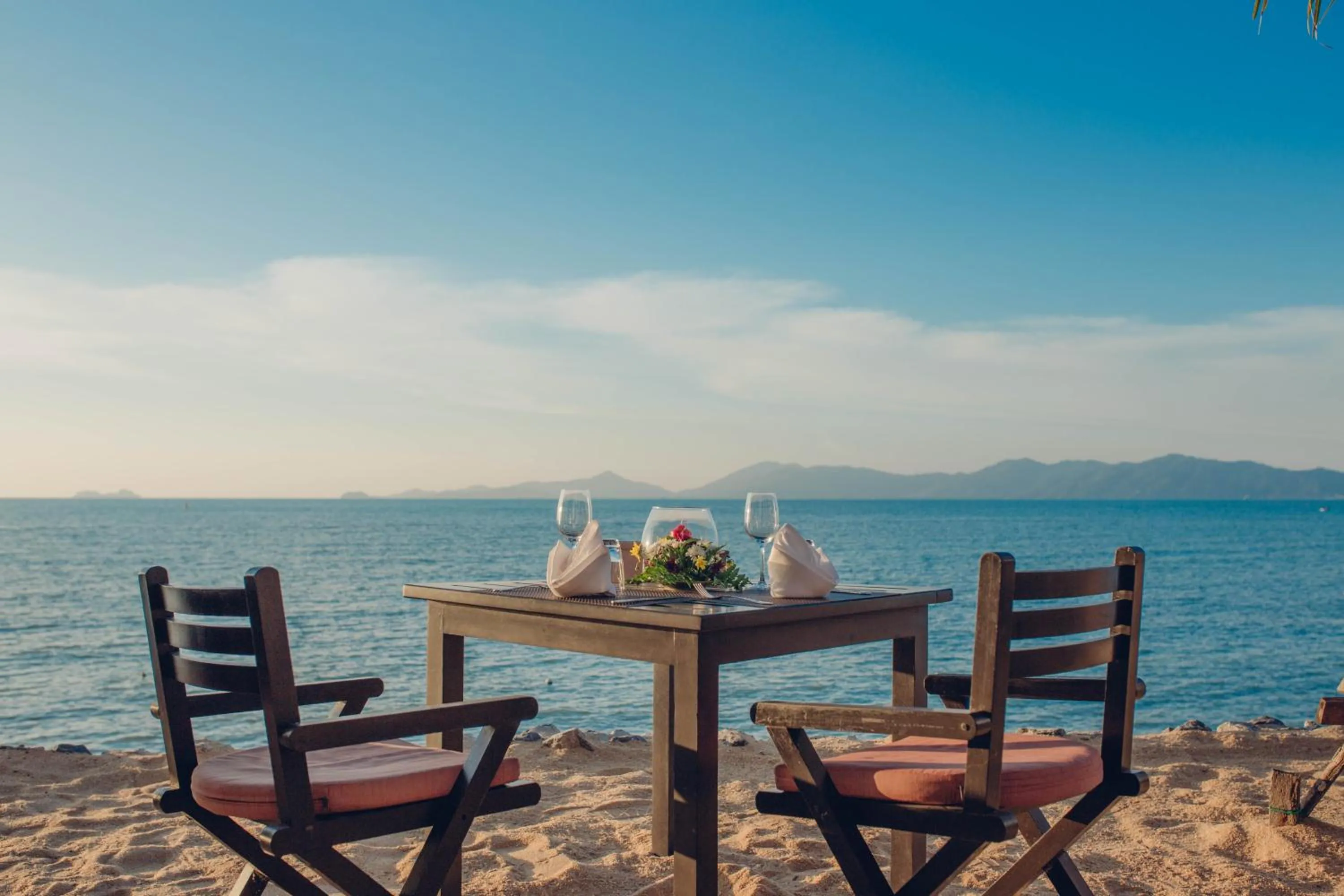 Restaurant/places to eat in Paradise Beach Resort, Koh Samui - SHA Extra Plus