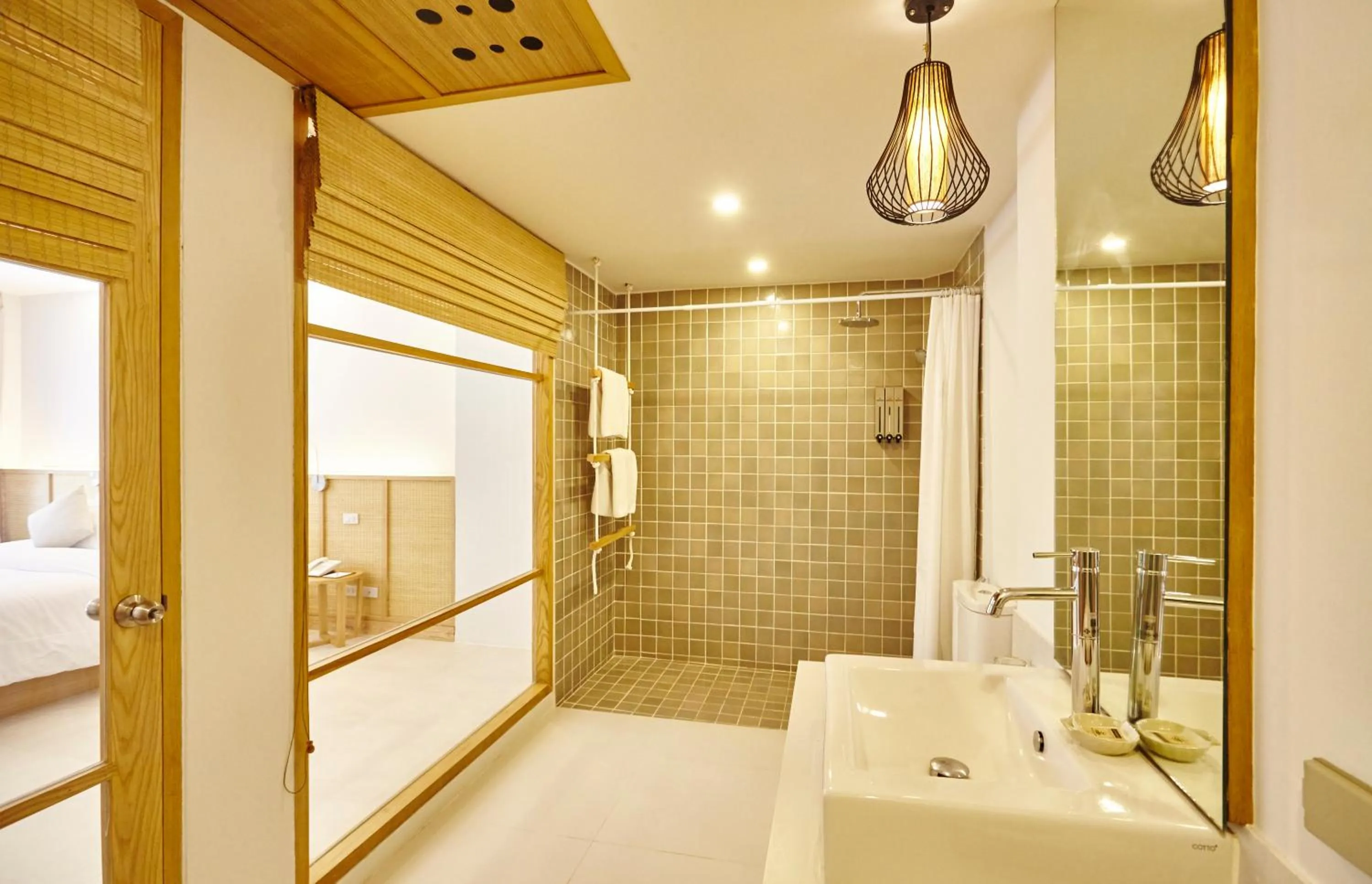 Shower in Paradise Beach Resort, Koh Samui - SHA Extra Plus