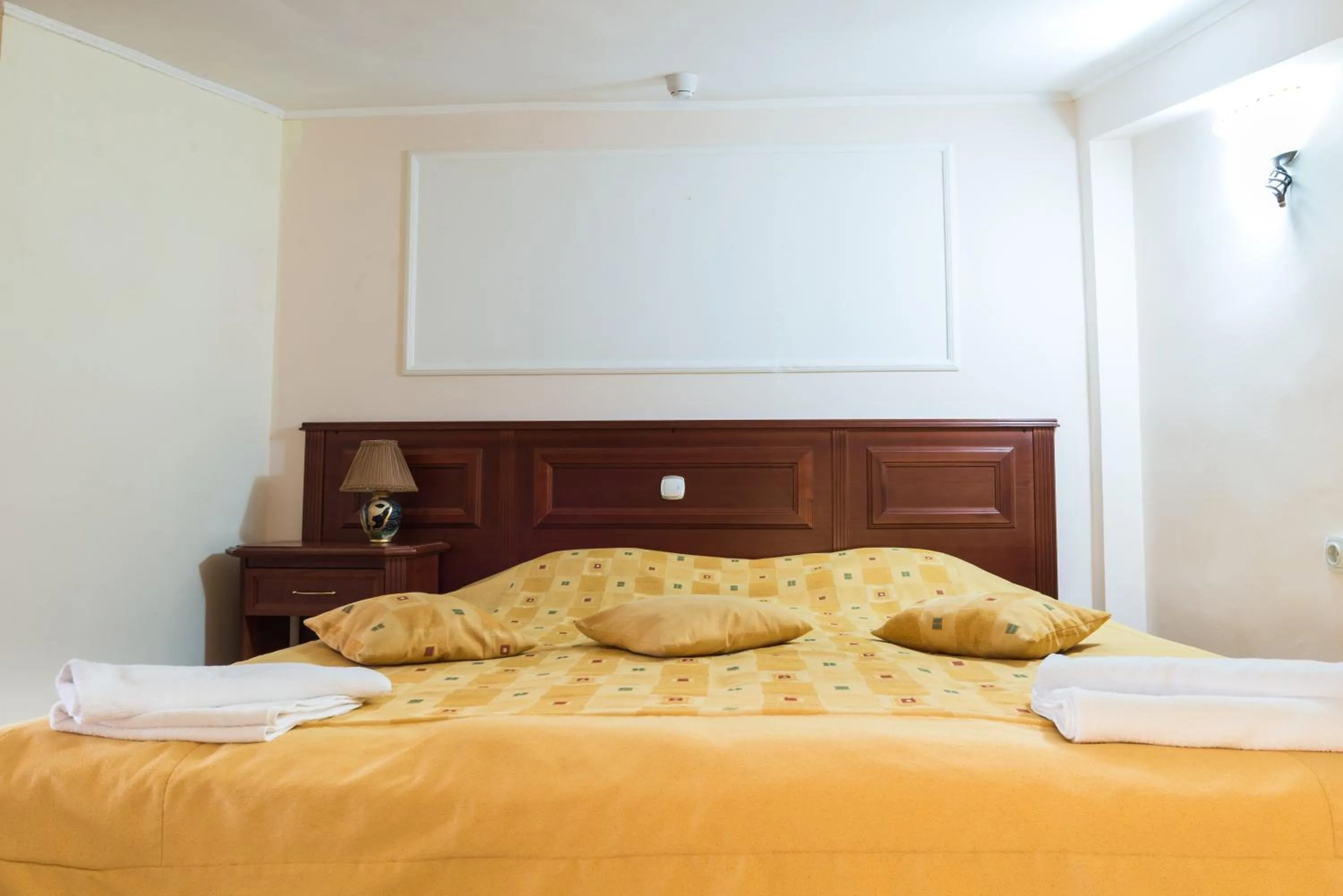 Bedroom, Bed in Elina Hotel