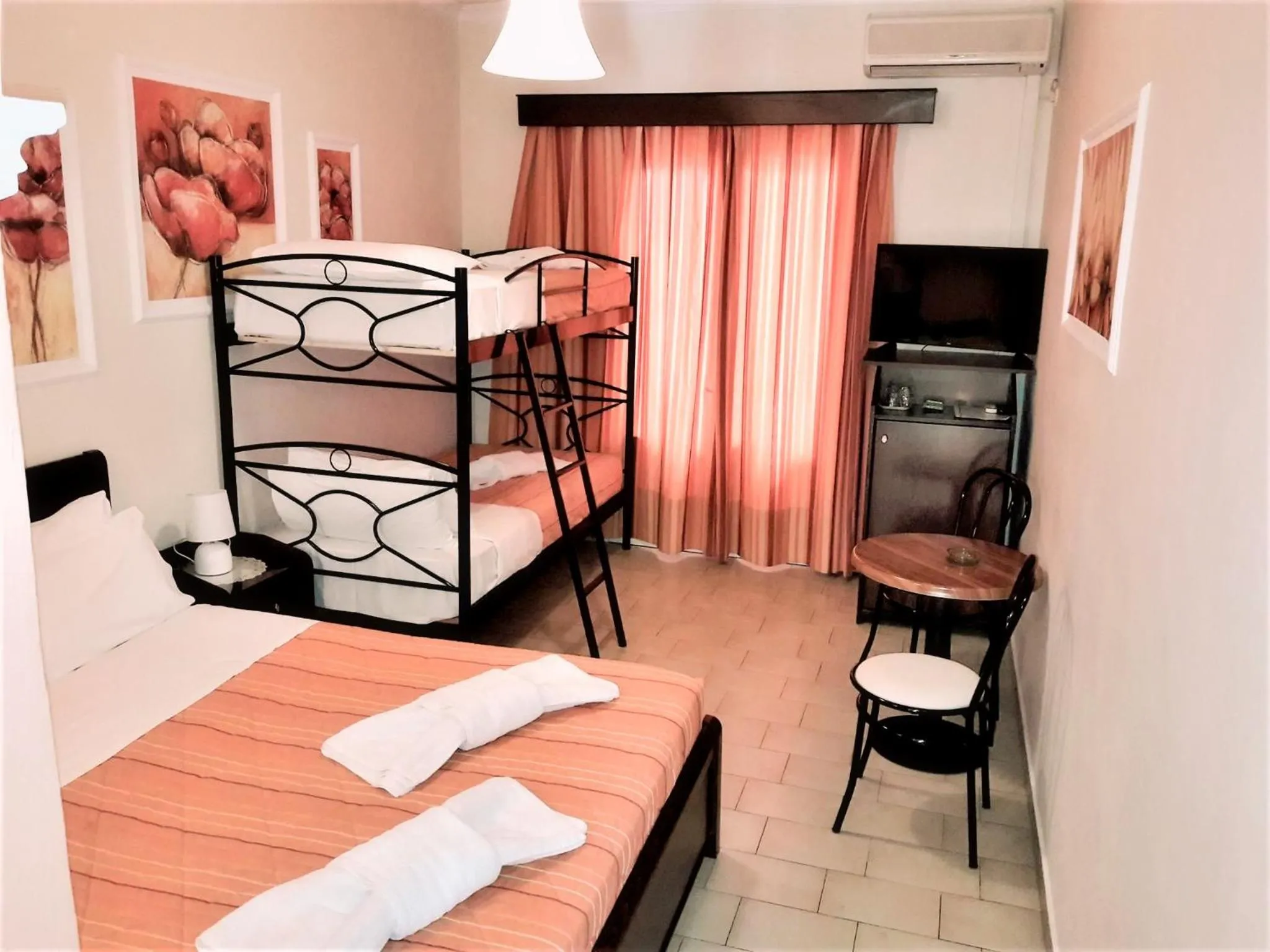 Bedroom, Bed in Molfetta Beach Hotel