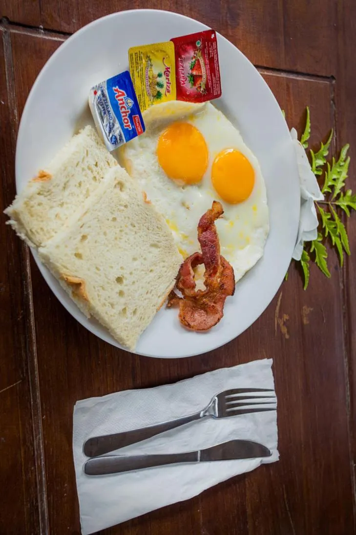 Food in 221 Garden Cottages