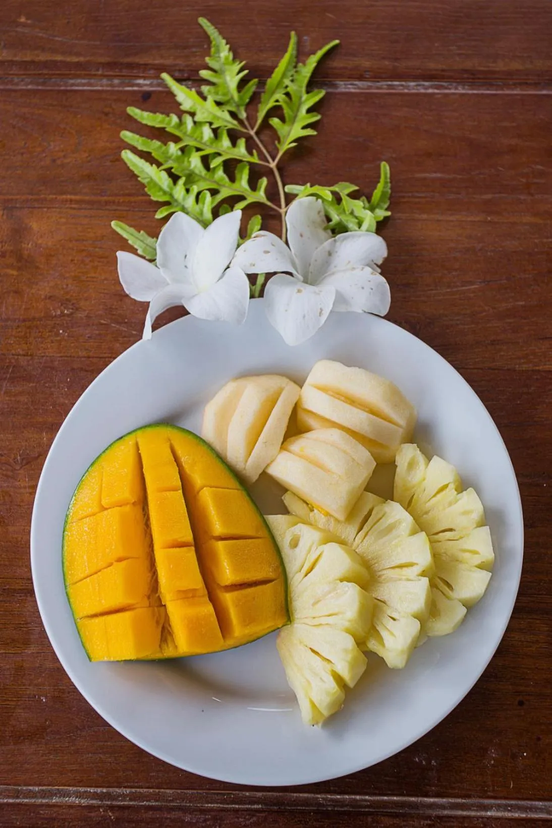 Breakfast in 221 Garden Cottages