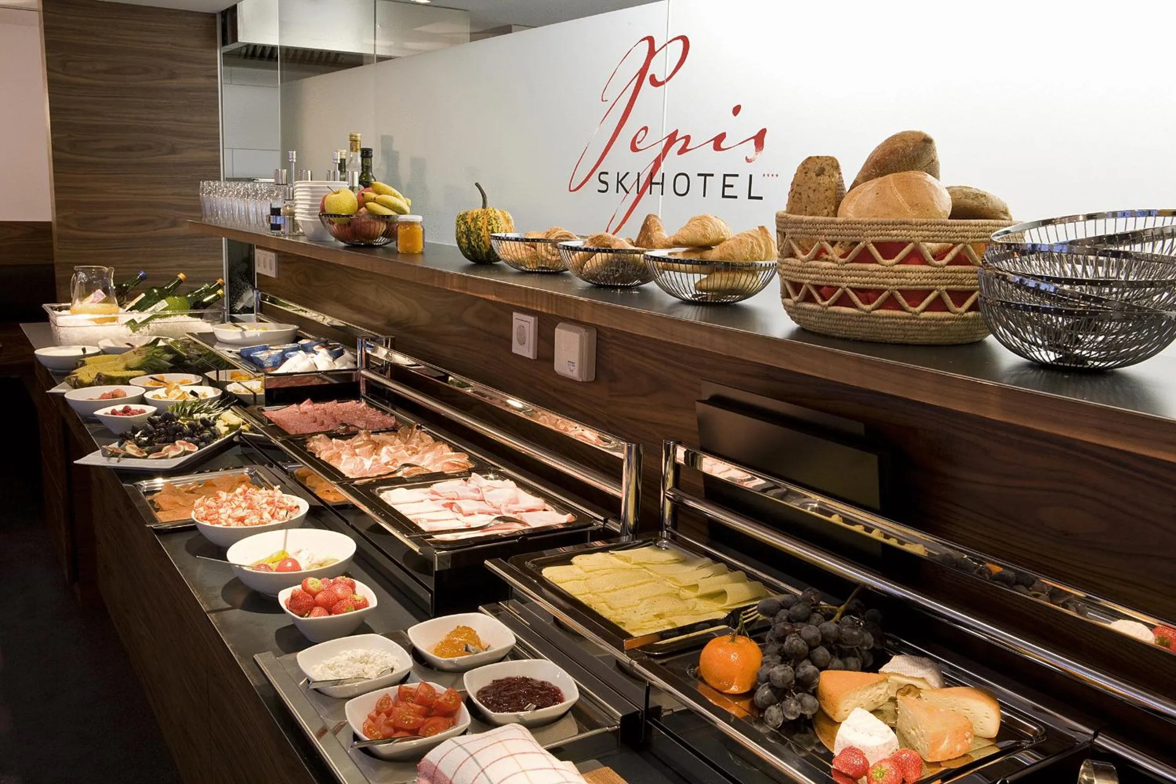 Food and drinks in Pepis Skihotel