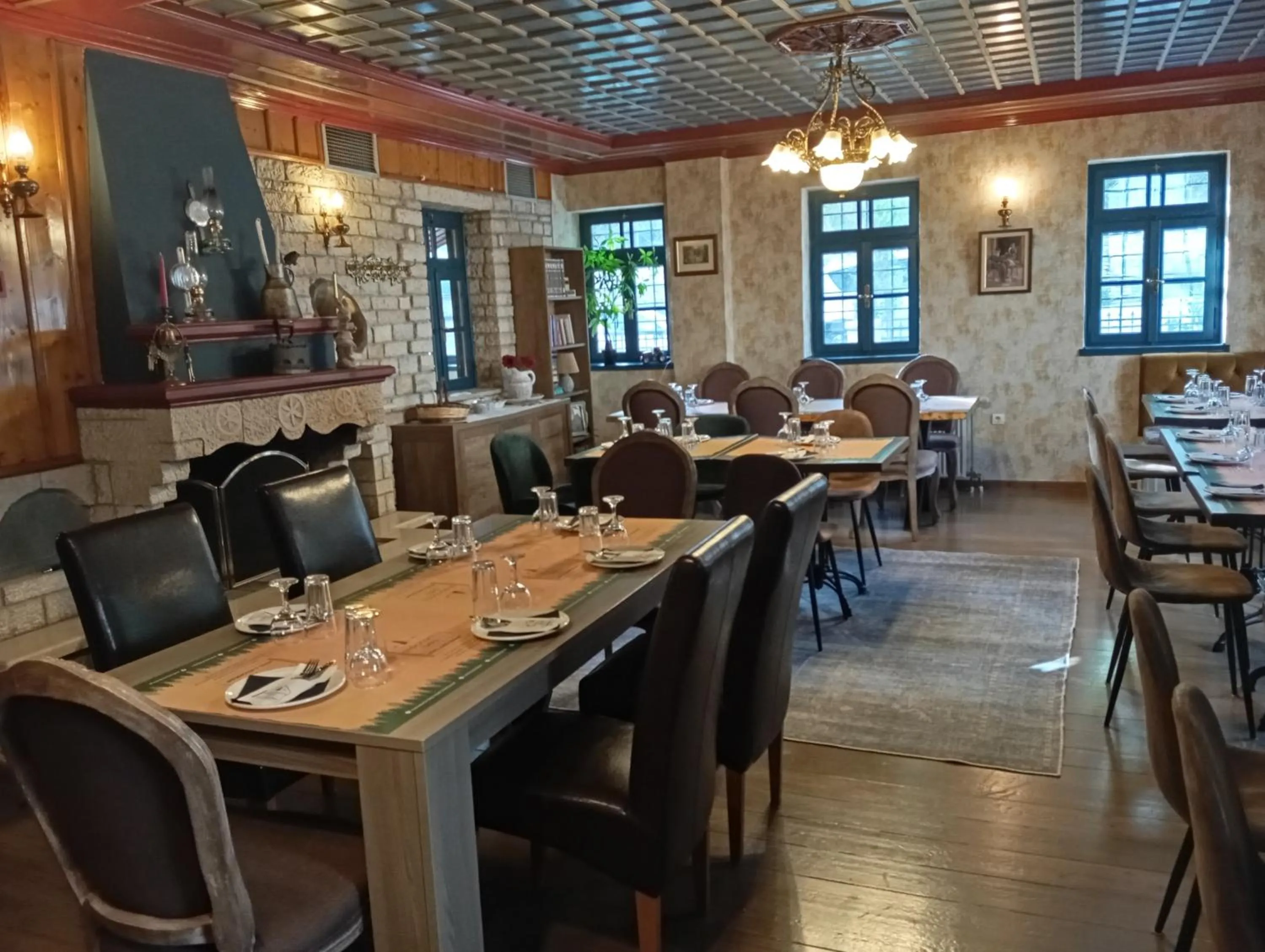 Andromachi's beloi hotel