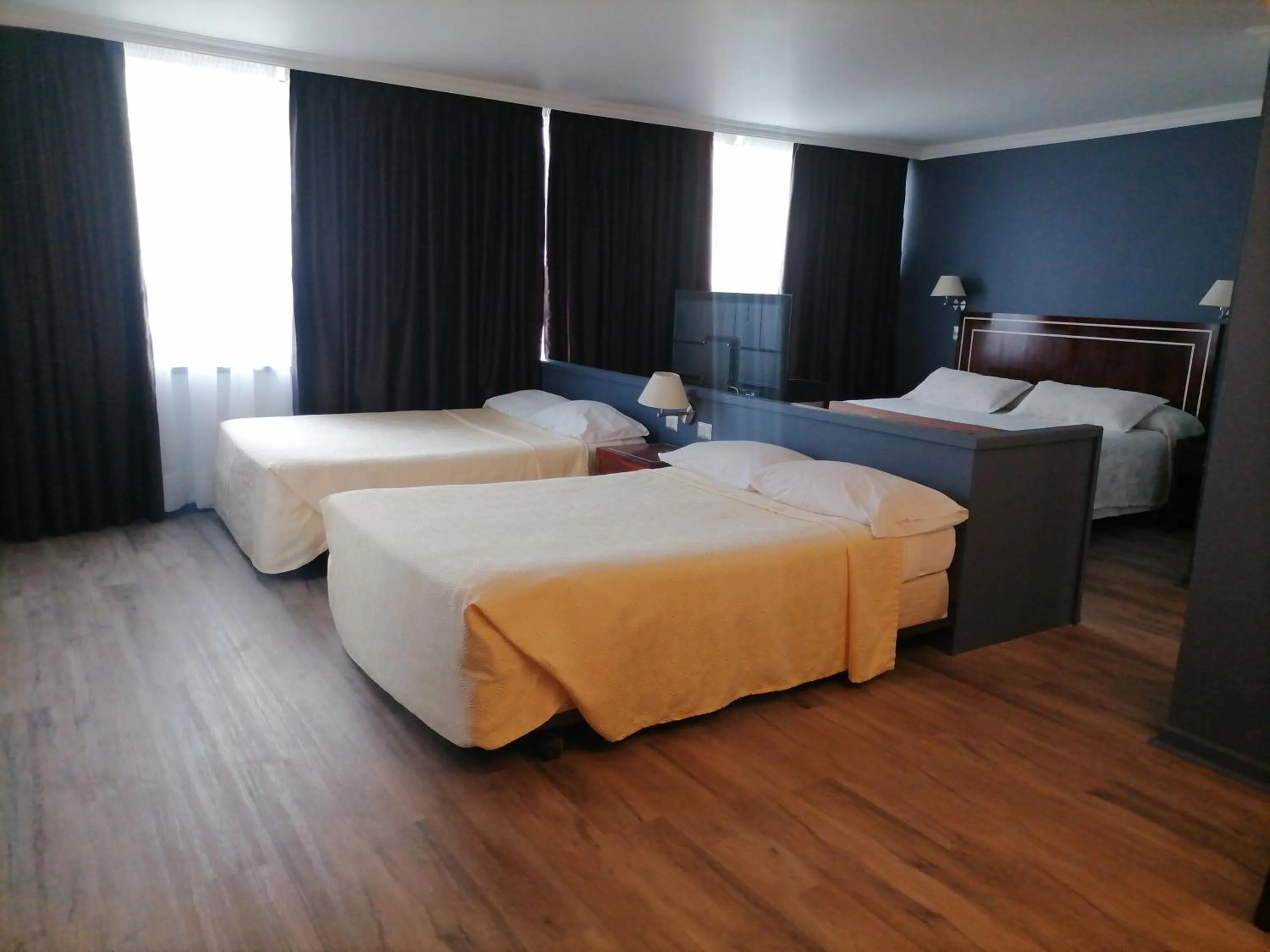 Photo of the whole room, Bed in Hotel El Araucano