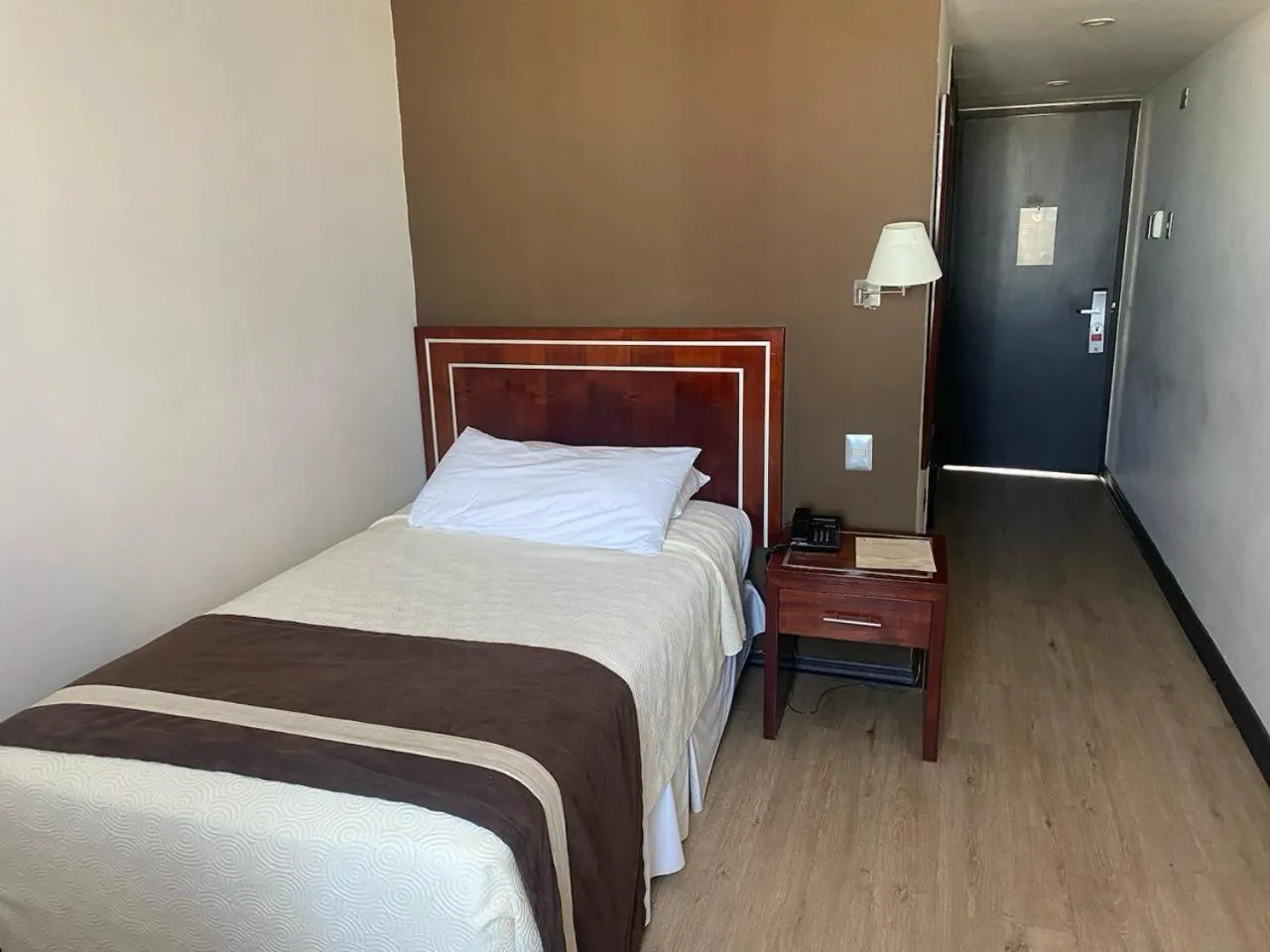 Photo of the whole room, Bed in Hotel El Araucano