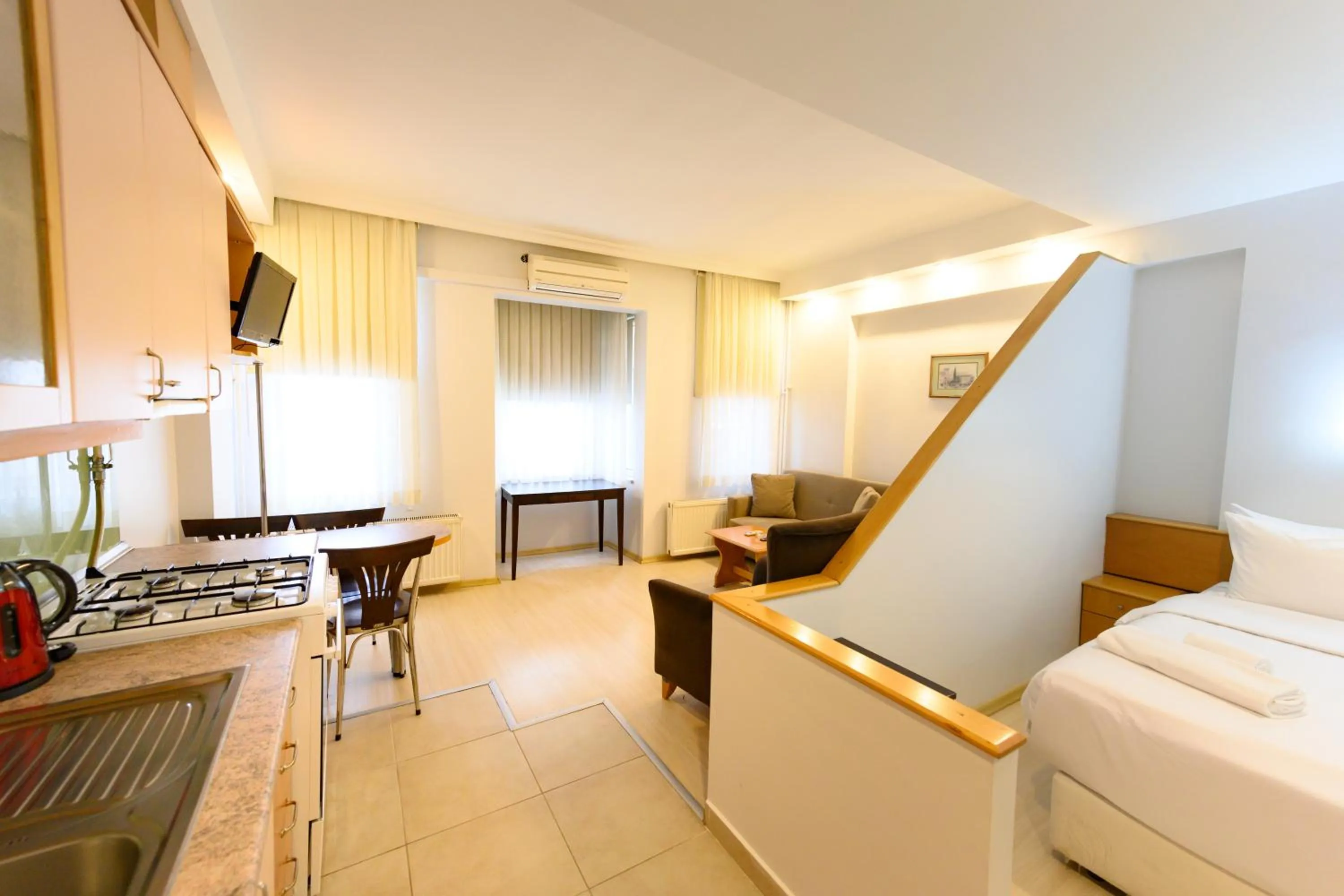 Photo of the whole room, Bed in Entes Apart