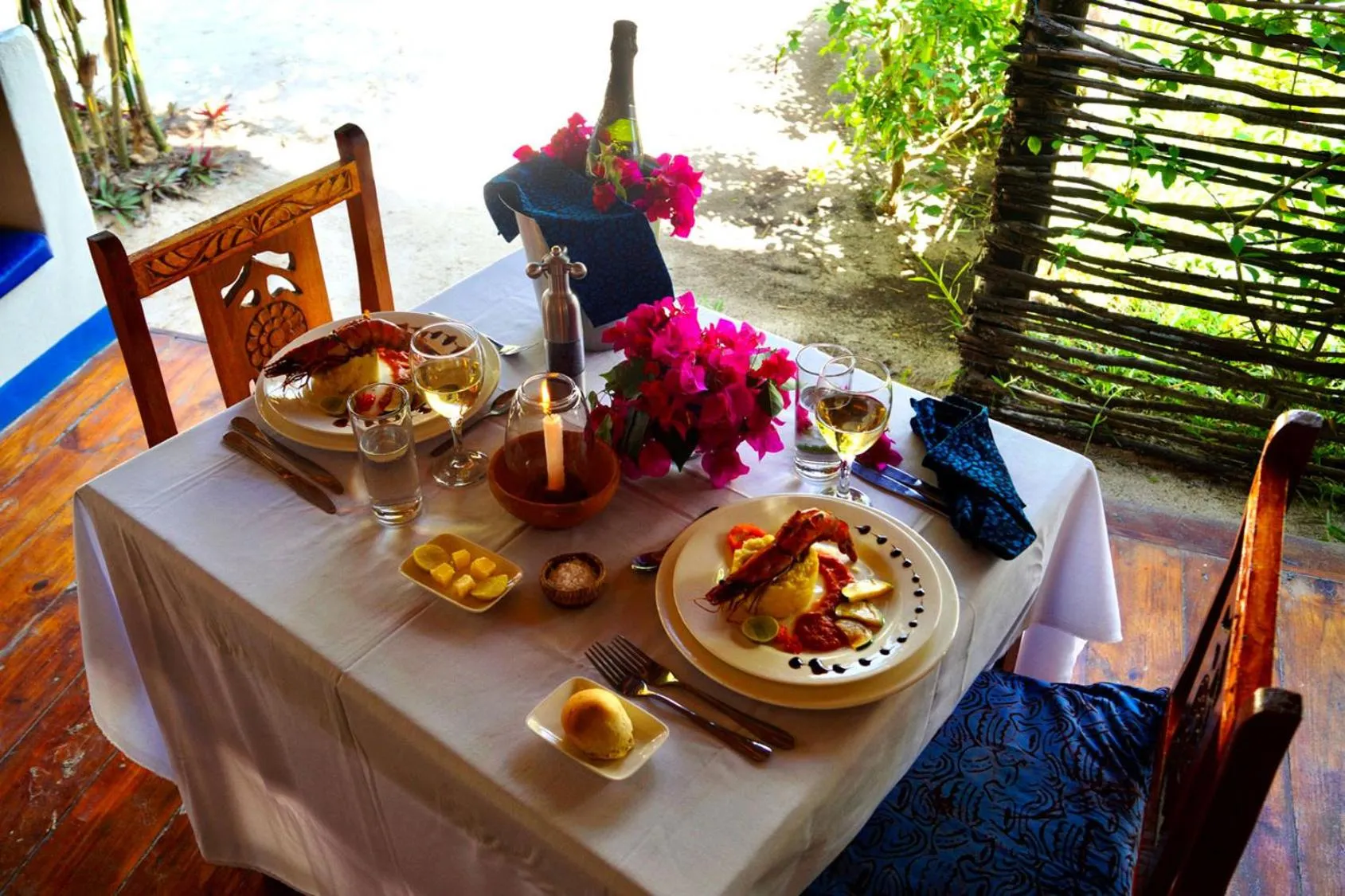 Restaurant/places to eat in Laguna Palace Zanzibar