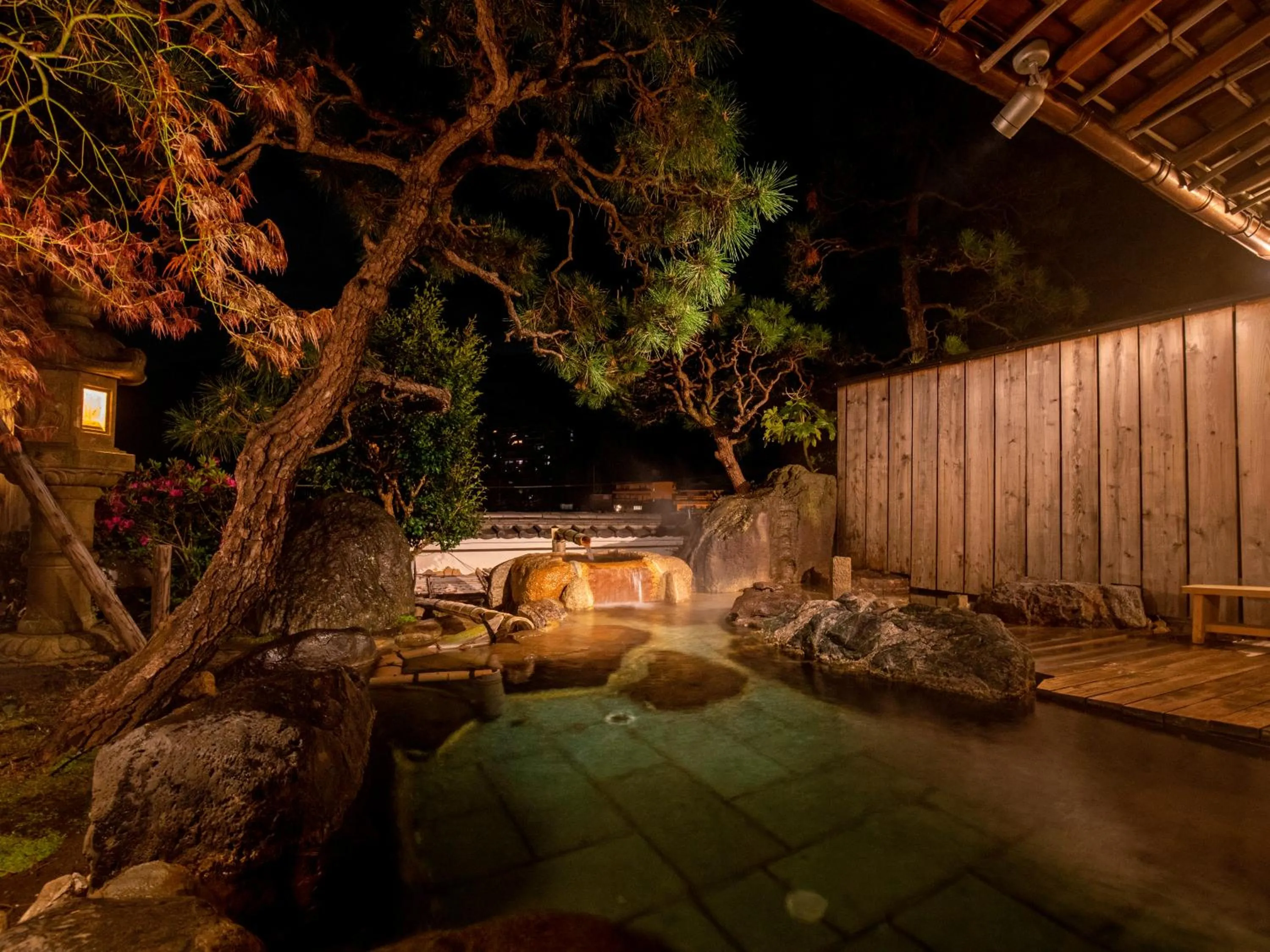 Hot Spring Bath in Wakamatsu HakoneYugawara