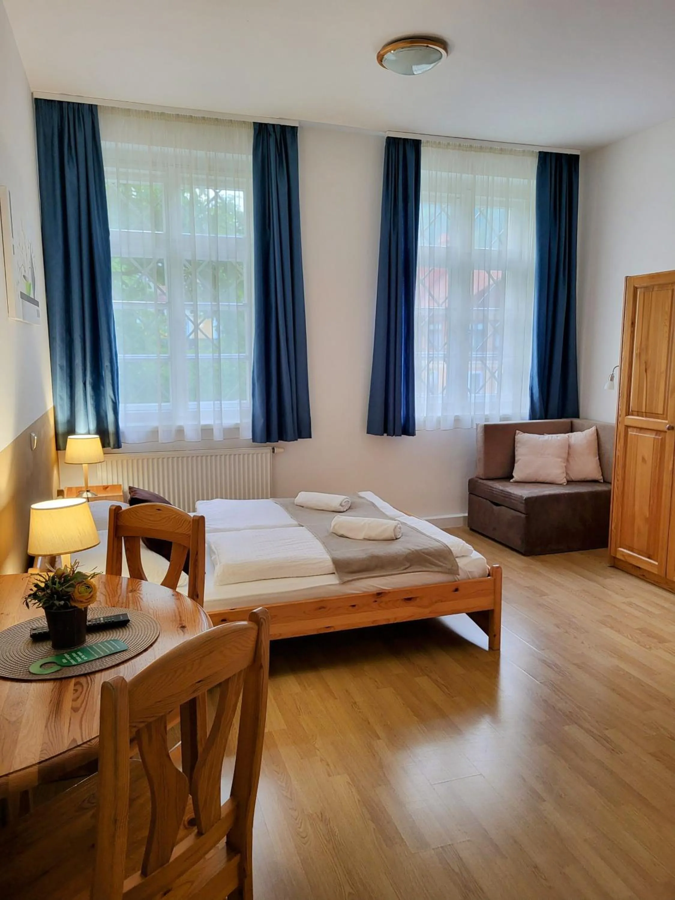 Bedroom, Bed in Hotel Alpin Murau