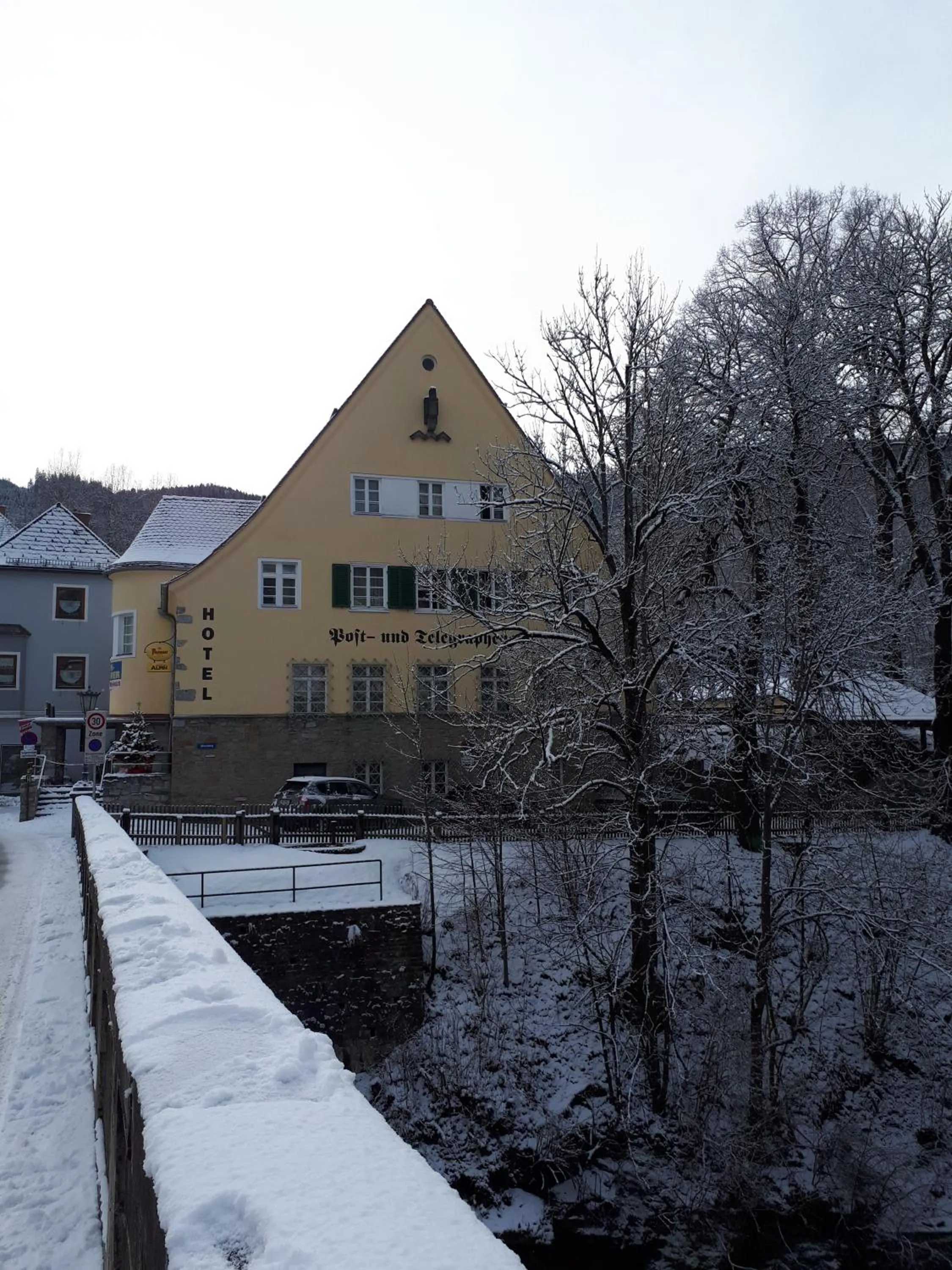 Facade/entrance in Hotel Alpin Murau