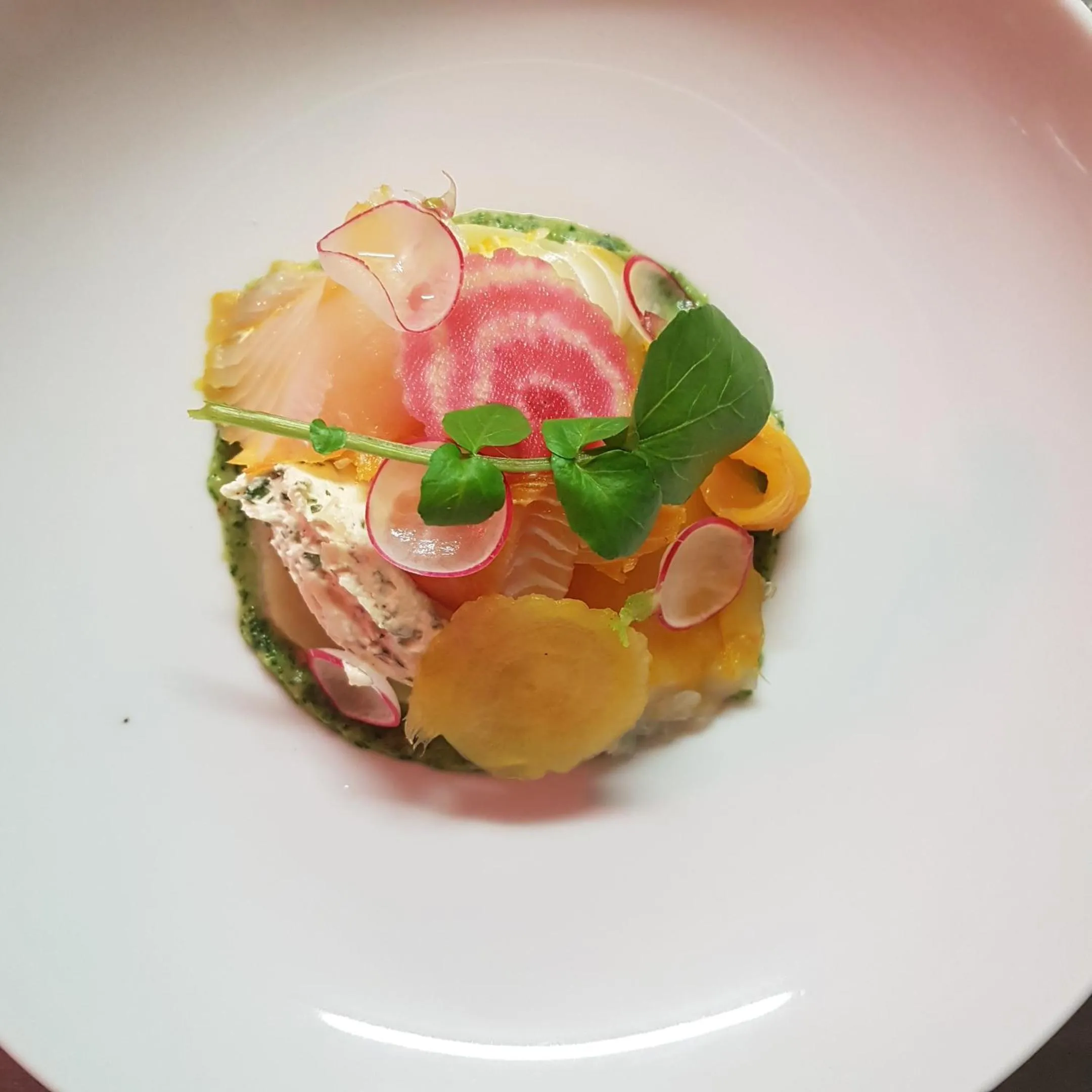 Meals in Logis Hôtel La Magnanerie - Côté Bistro