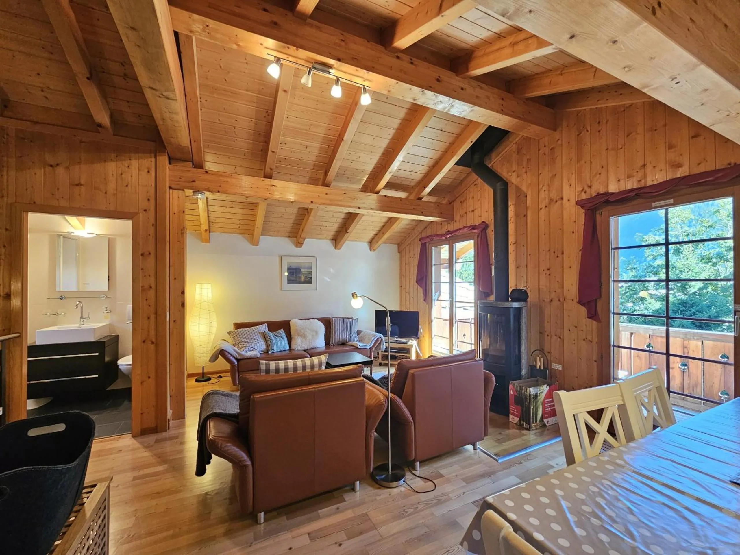 Communal lounge/ TV room in Chalet Flair