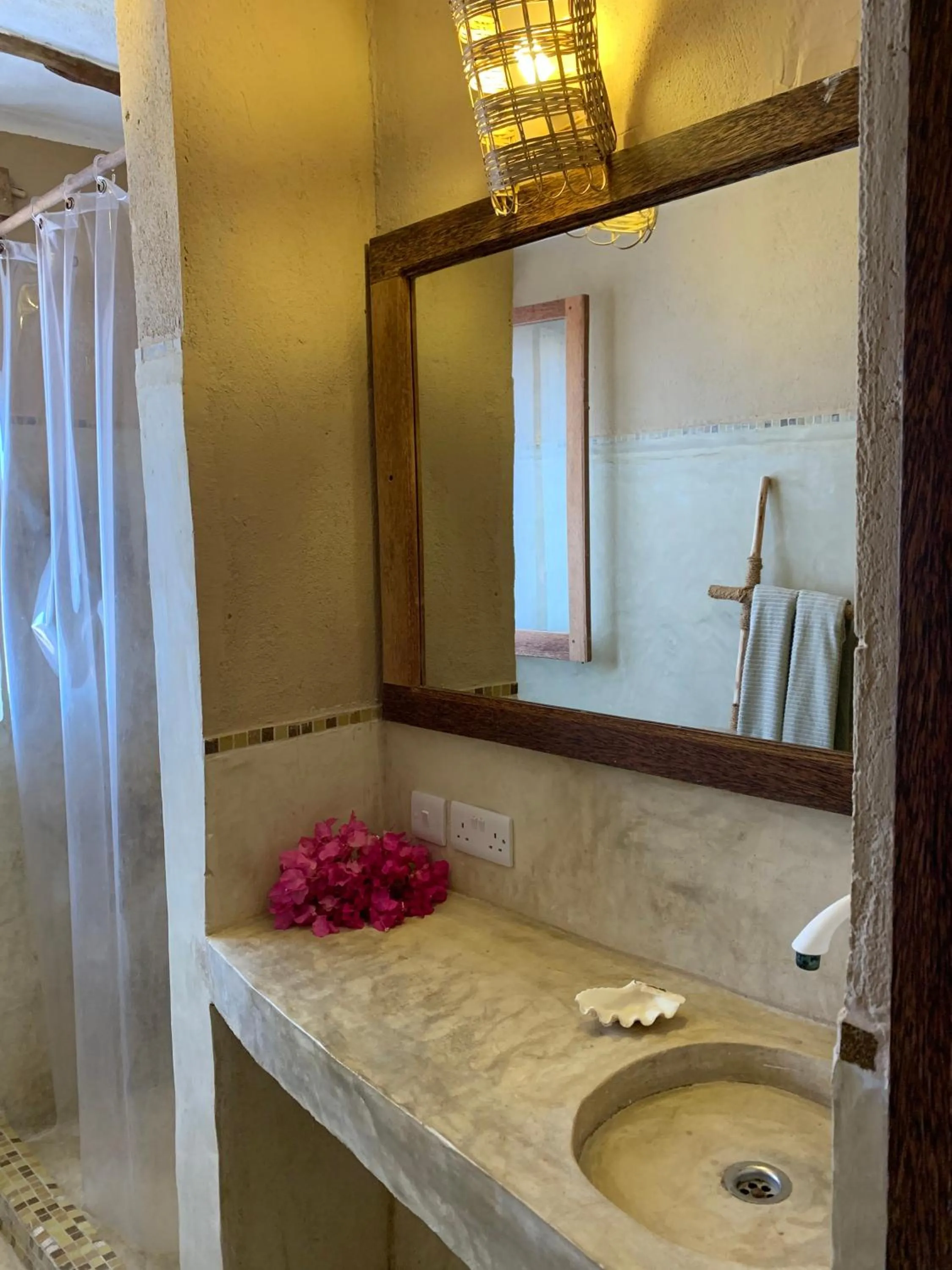 Shower in Breeze Residence