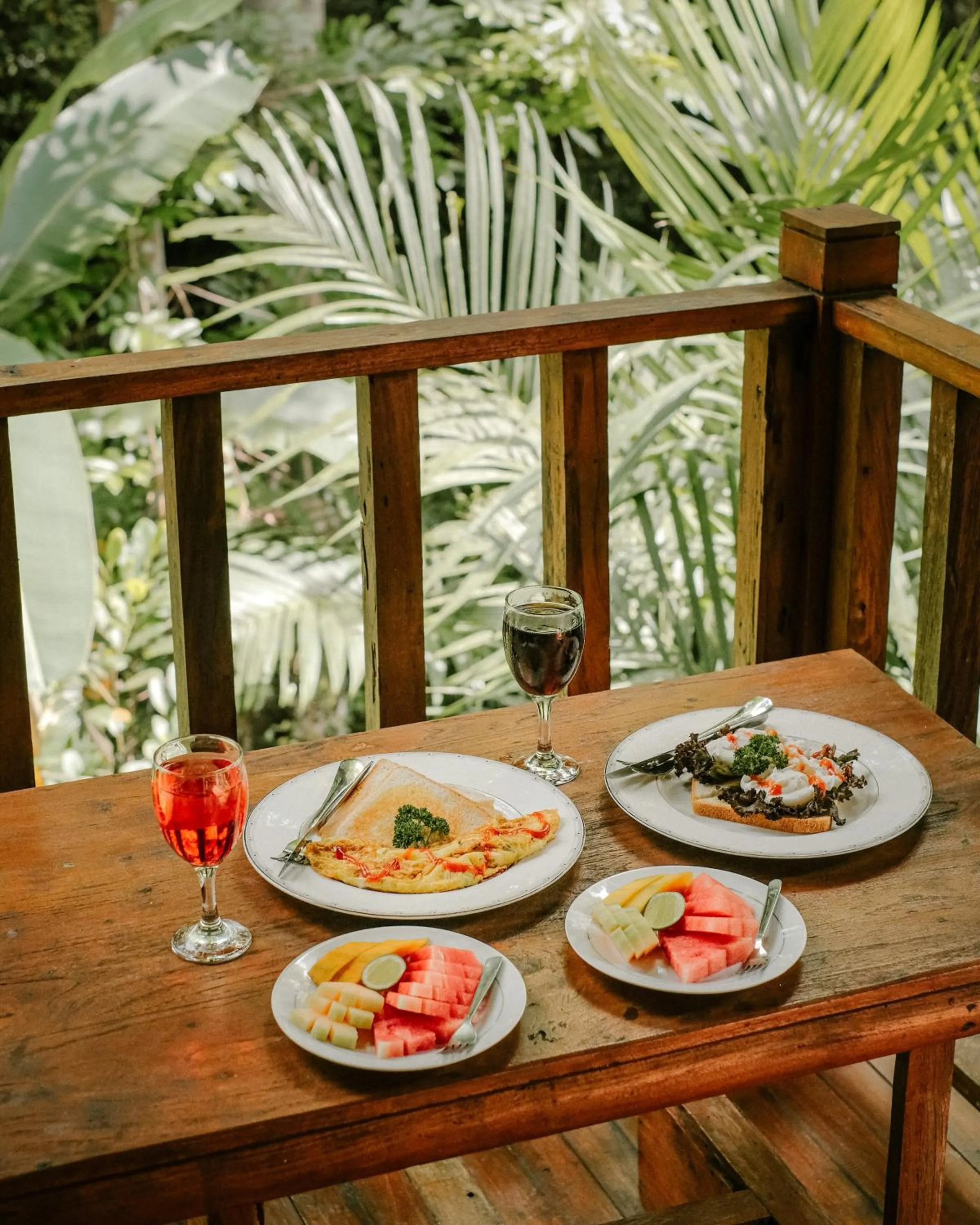 Food and drinks in Song Broek Bali