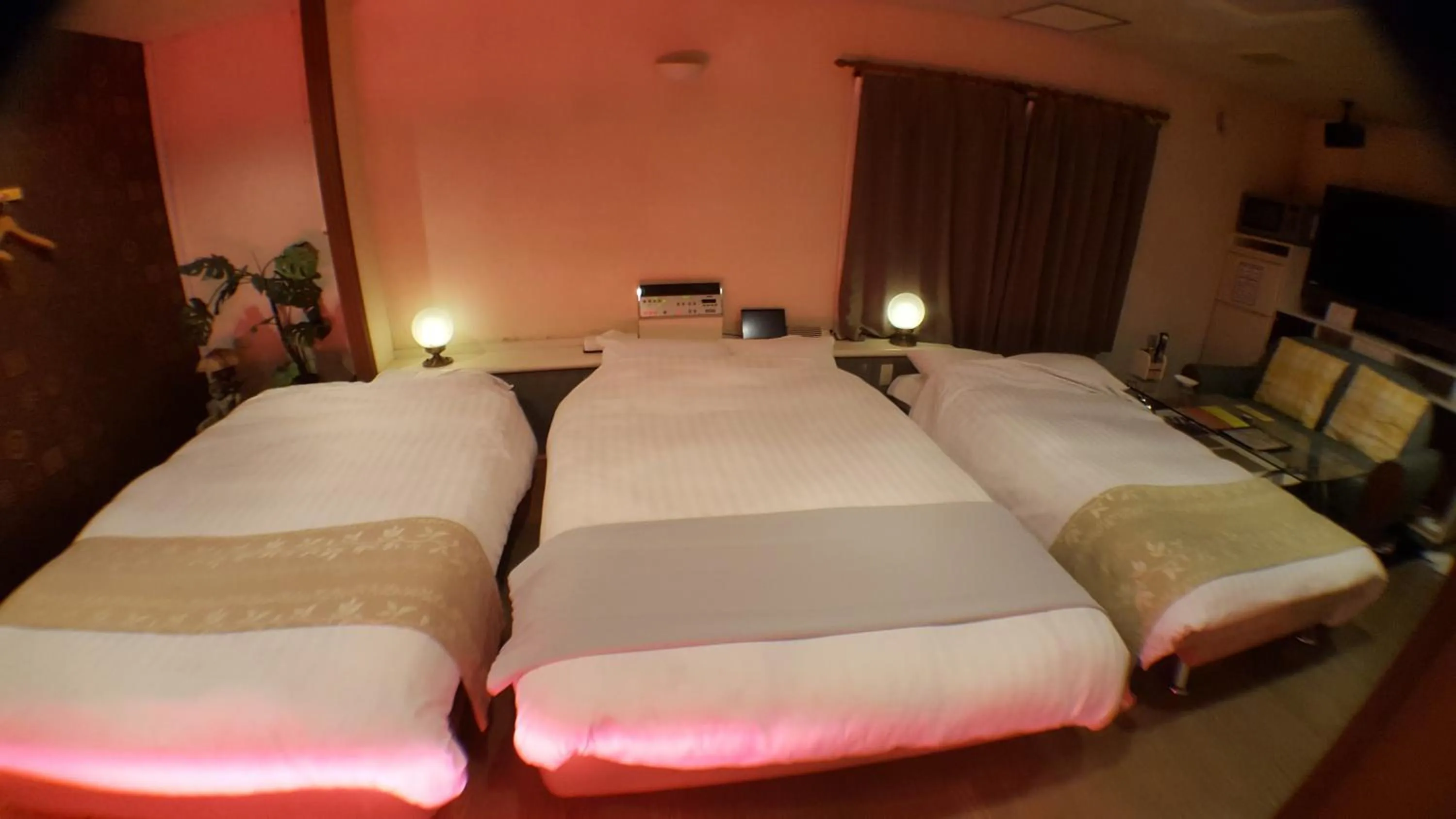 Bedroom, Bed in Hotel Vegas (Adult Only)