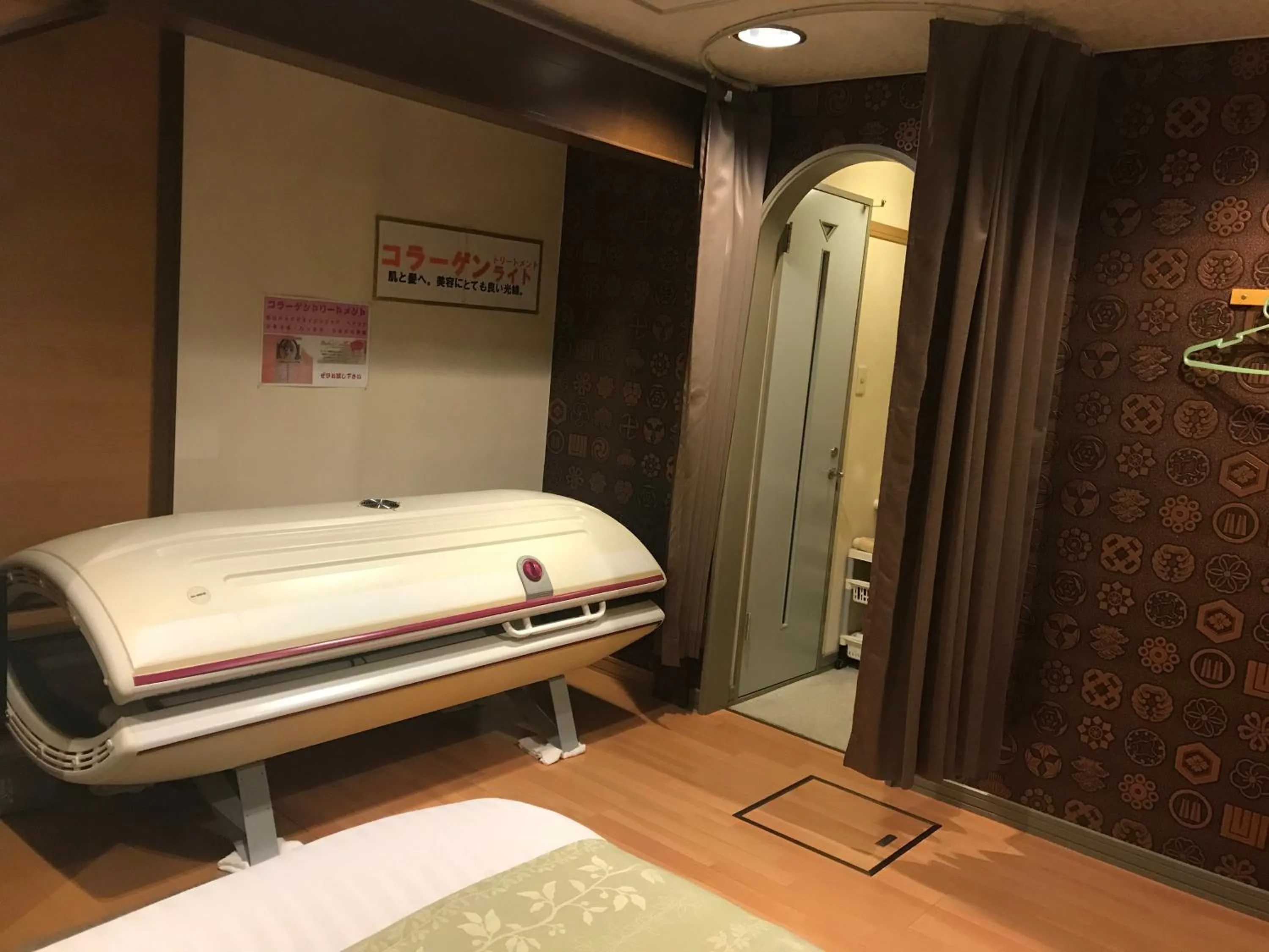 Photo of the whole room, Bed in Hotel Vegas (Adult Only)