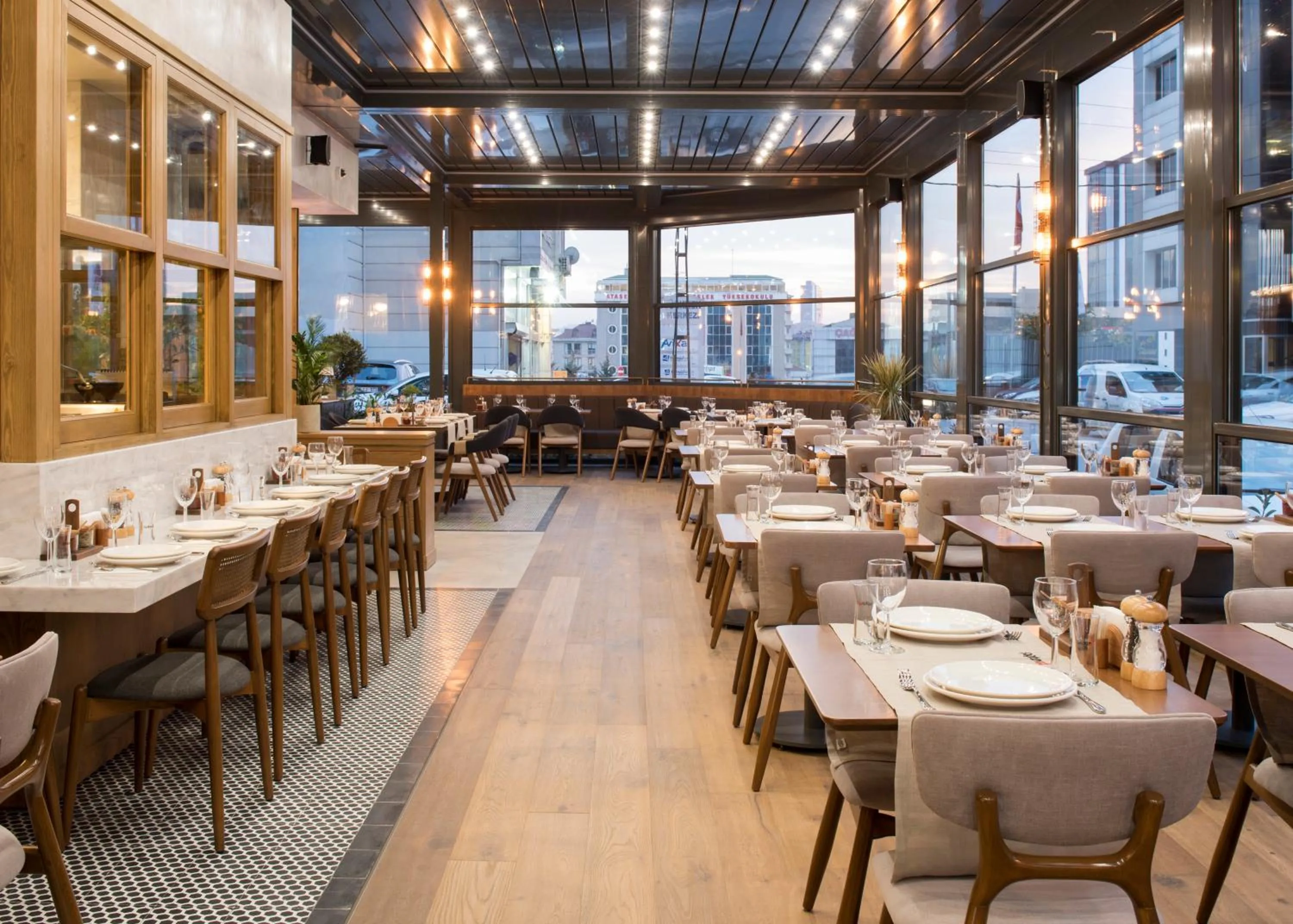 Restaurant/places to eat in Park Inn by Radisson Istanbul Atasehir