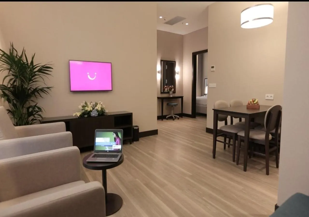 TV and multimedia in Park Inn by Radisson Istanbul Atasehir