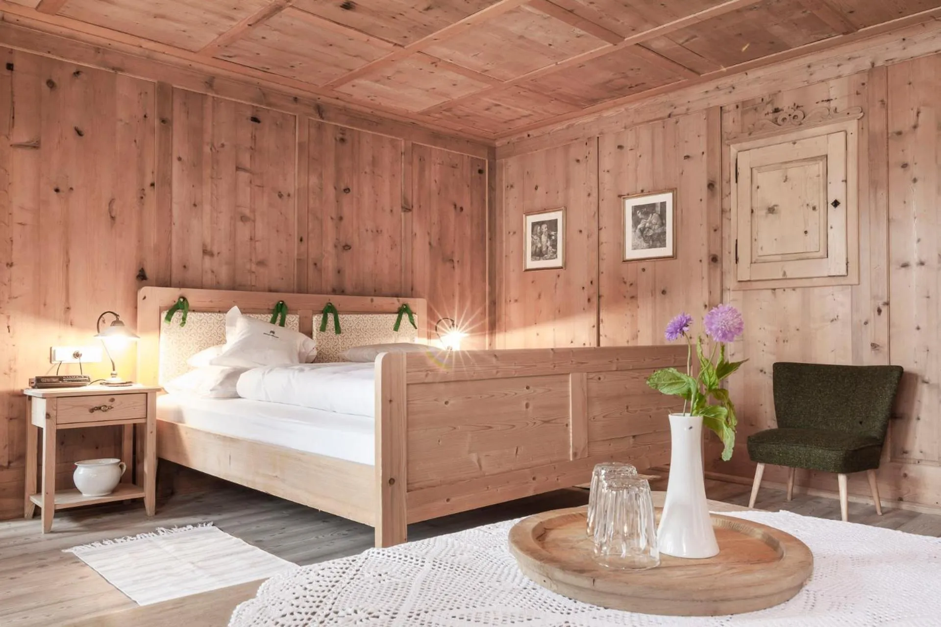 Bedroom, Bed in Hotel Drumlerhof